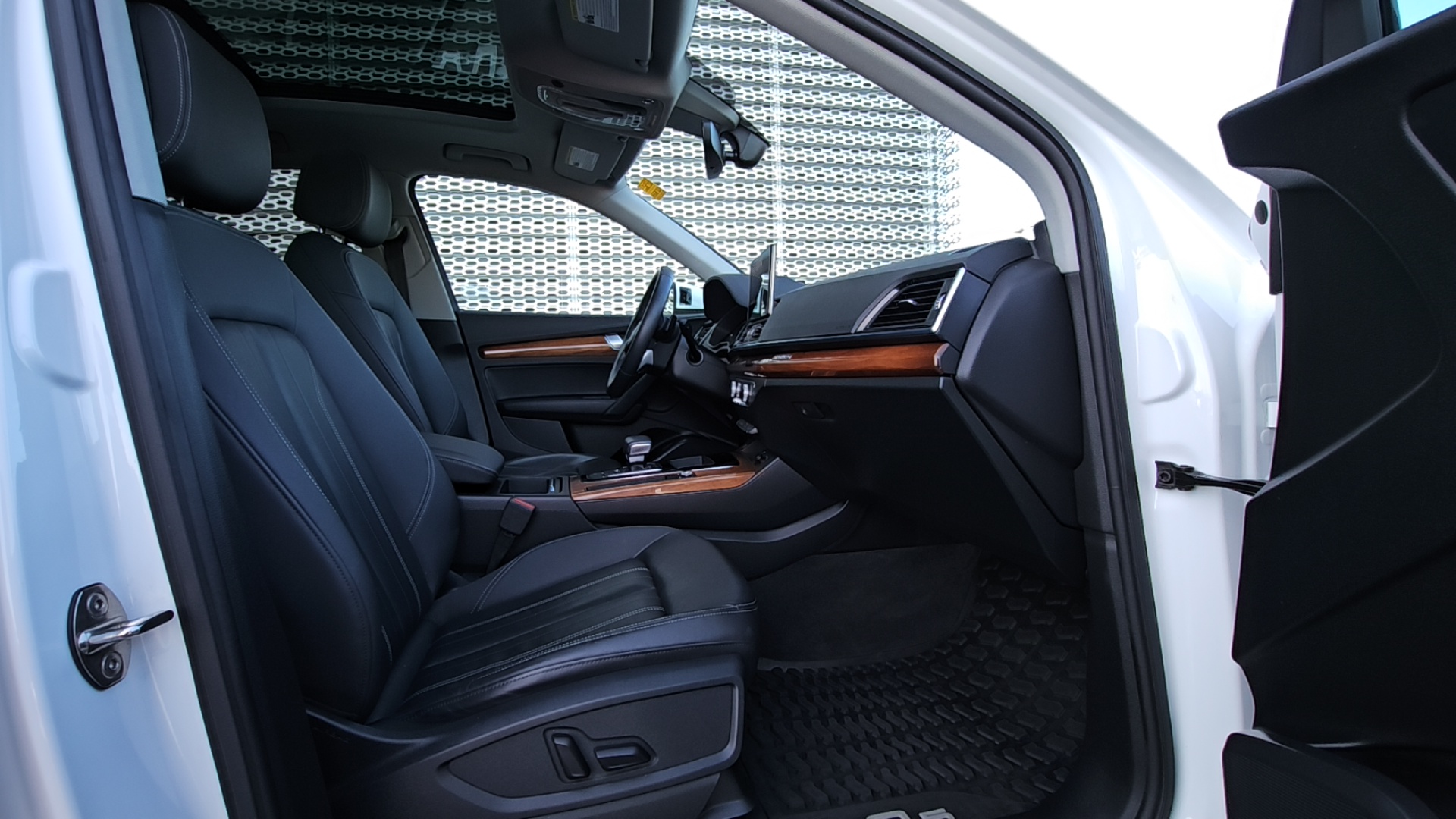 2021 Audi Q5 45 Premium 29