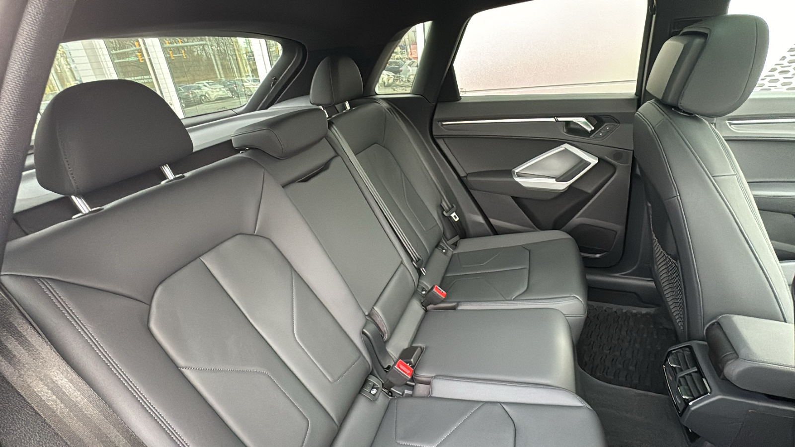 2020 Audi Q3 Premium Plus 26
