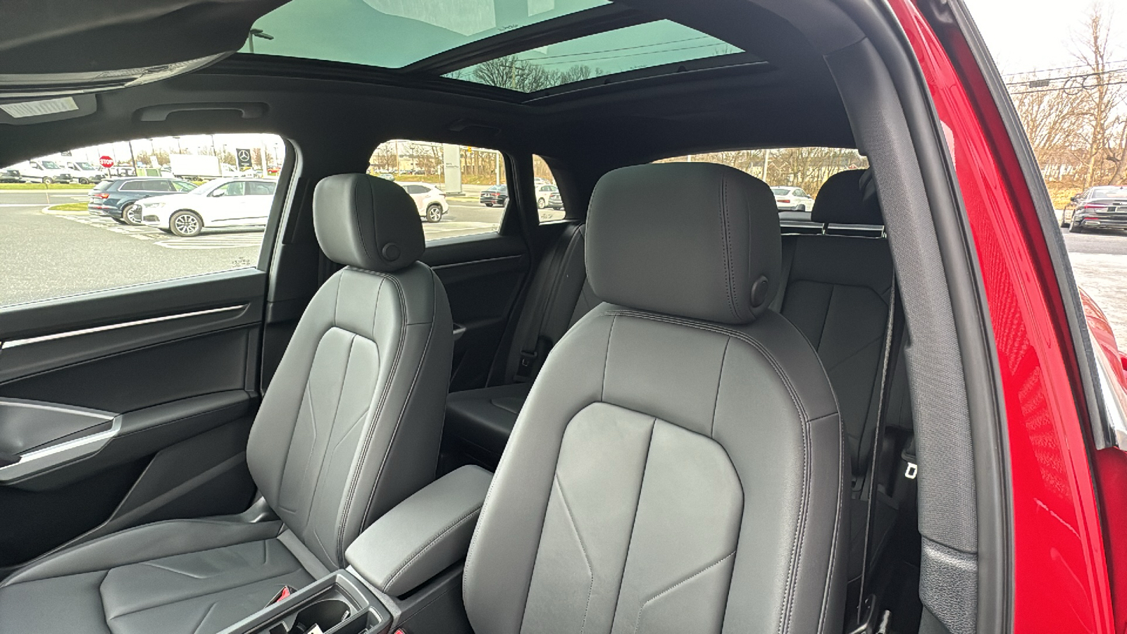 2020 Audi Q3 Premium Plus 41