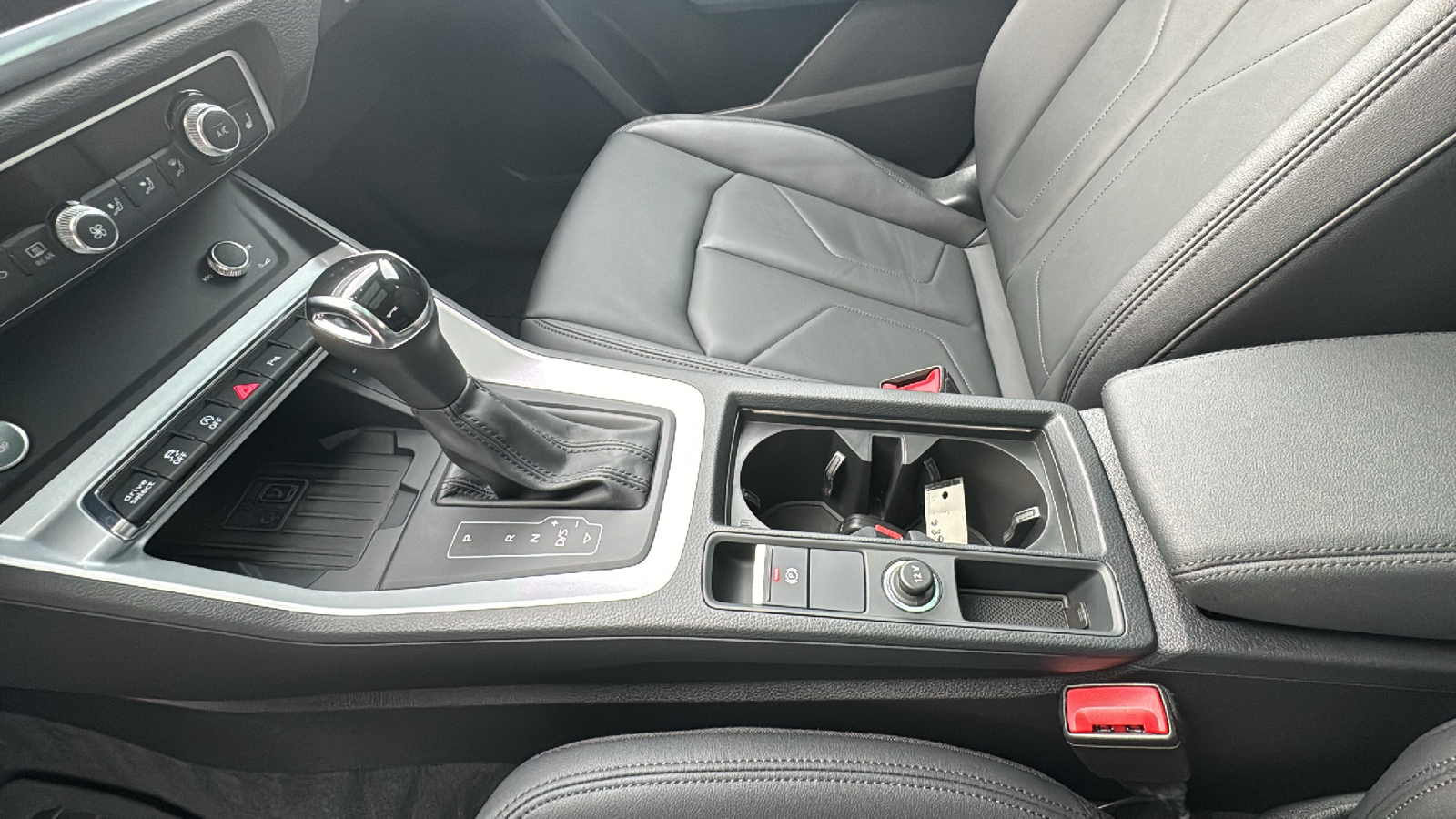 2020 Audi Q3 Premium Plus 45