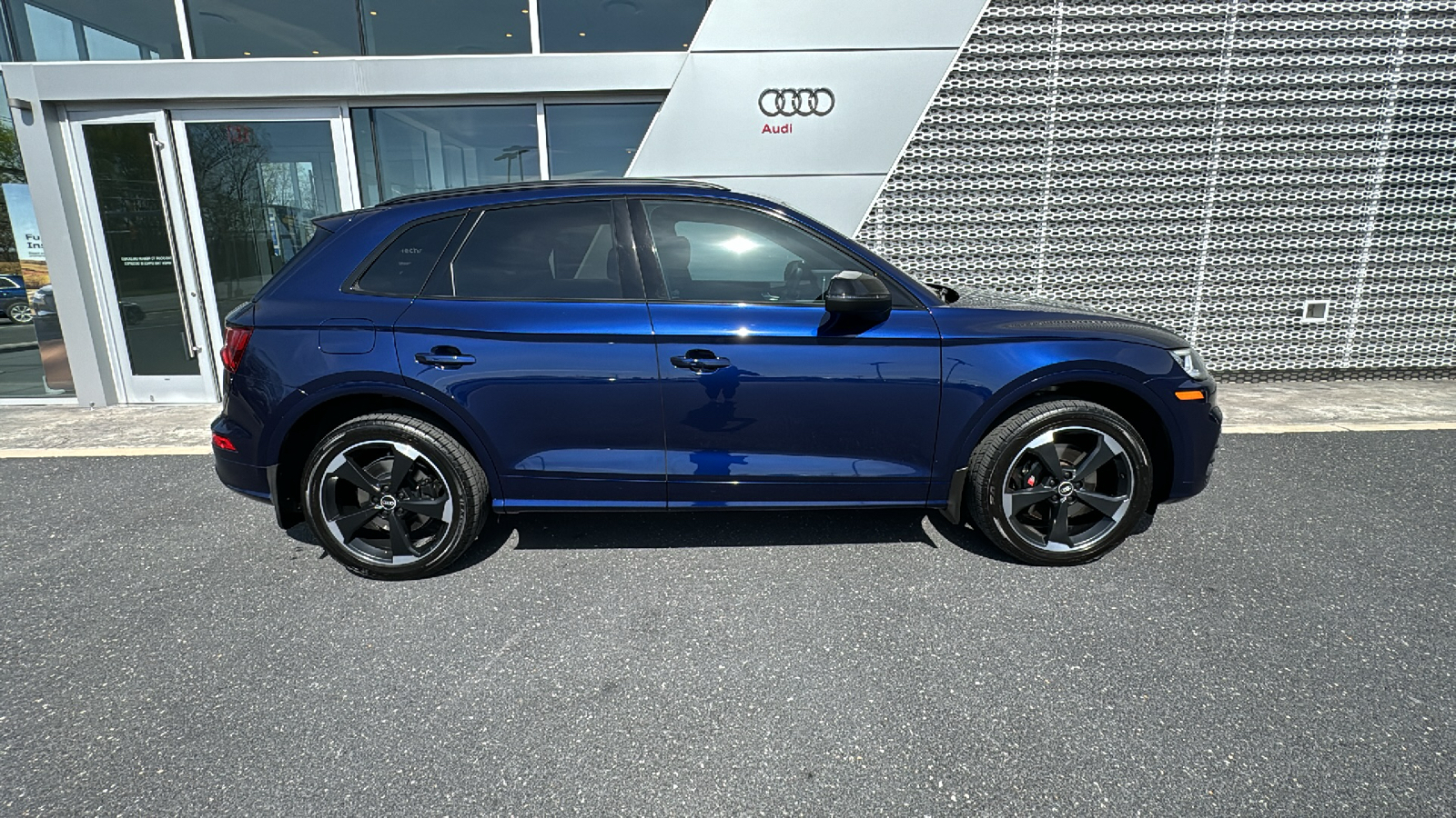 2020 Audi SQ5 3.0T Premium Plus 5