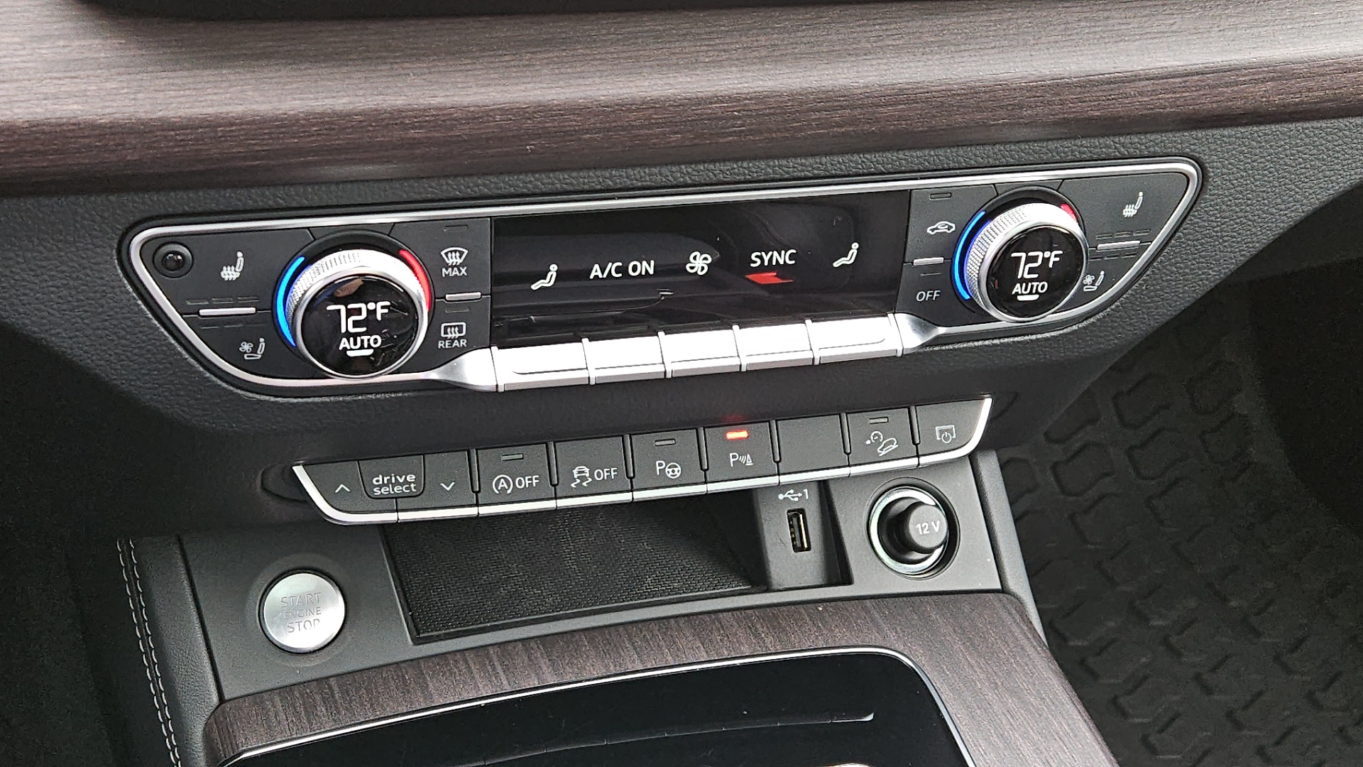 2021 Audi Q5 45 Prestige 45