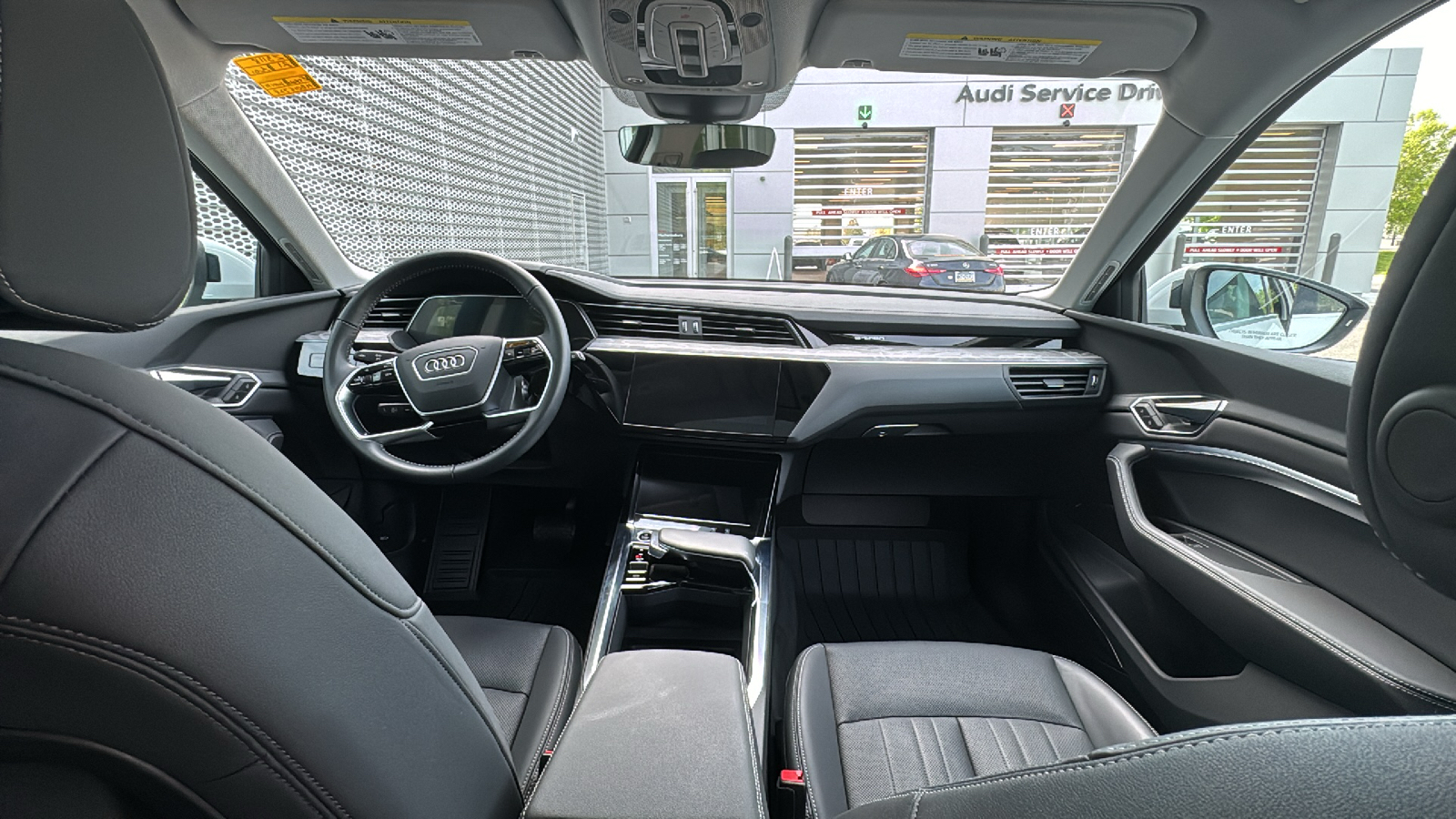 2021 Audi e-tron  22