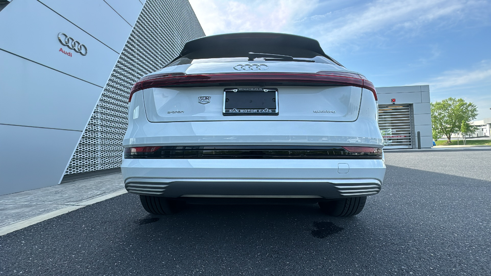 2021 Audi e-tron  28