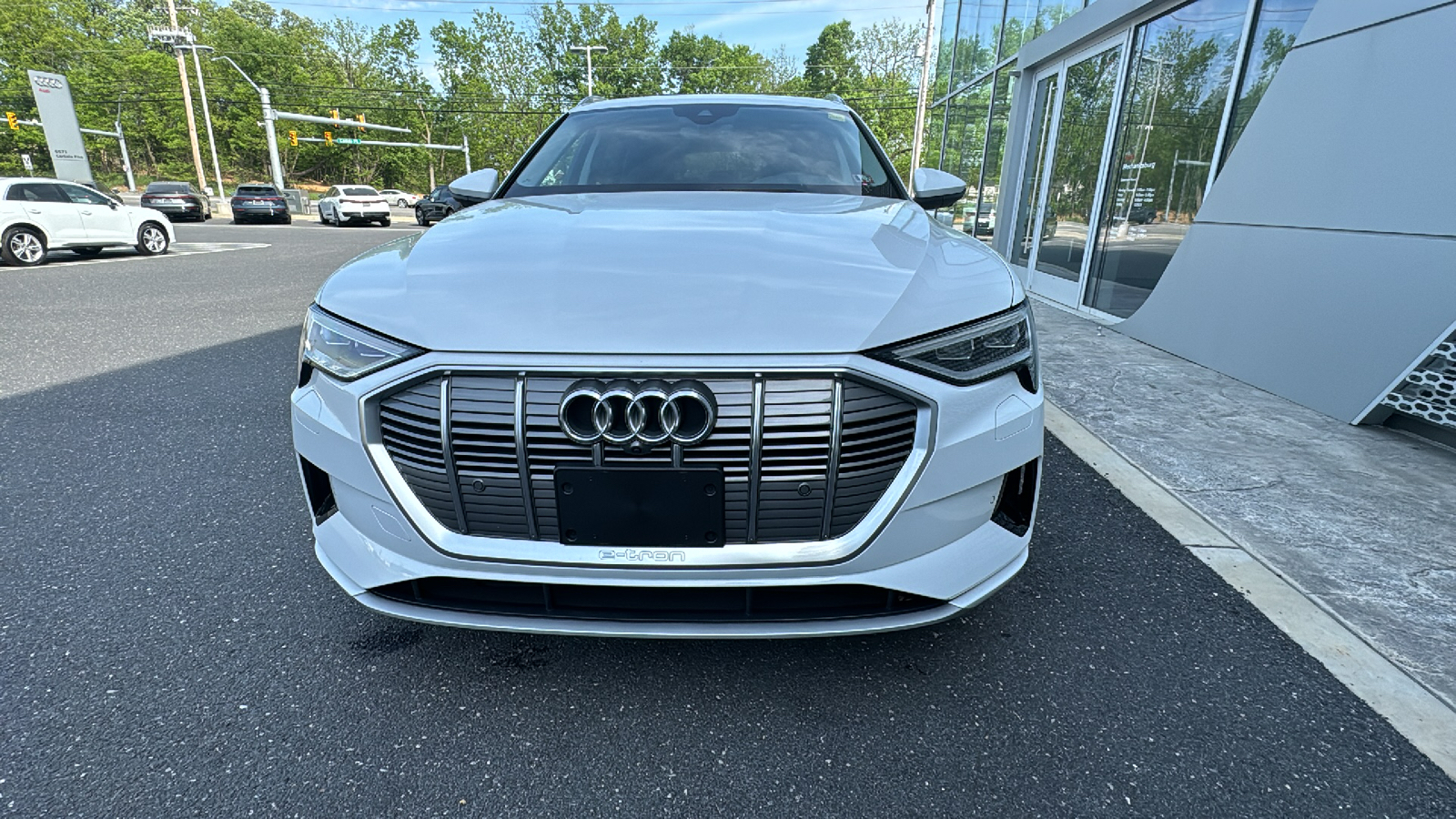 2021 Audi e-tron  52