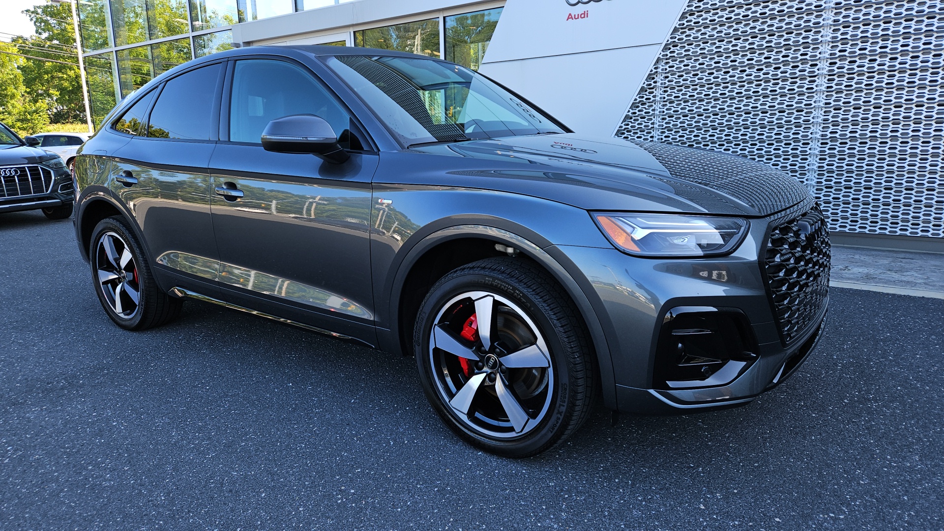 2024 Audi Q5 Sportback 45 S line Premium Plus 1