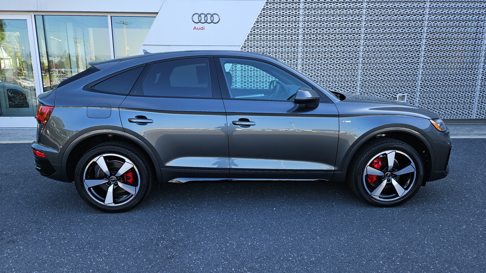 2024 Audi Q5 Sportback 45 S line Premium Plus 3