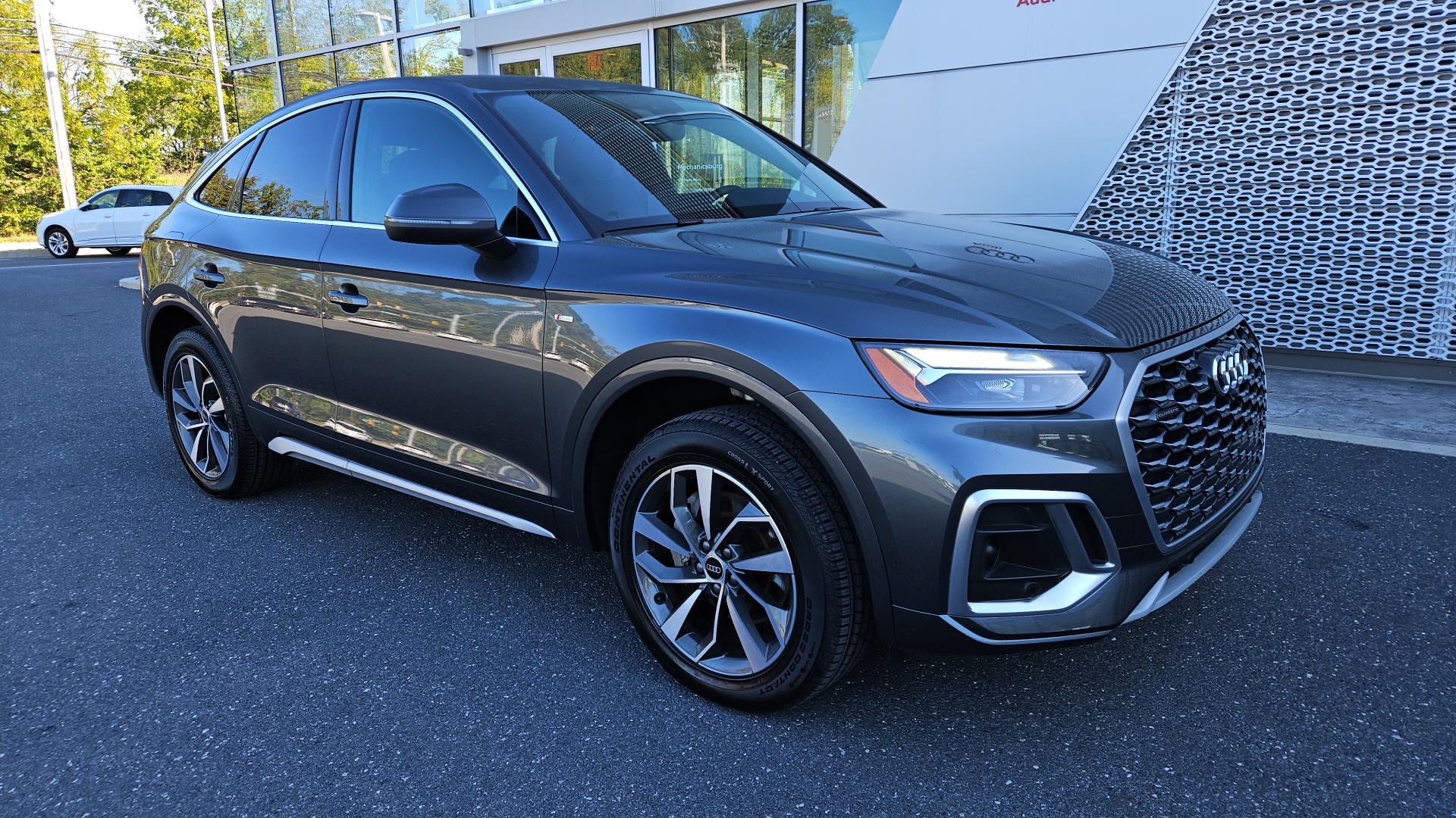 2023 Audi Q5 Sportback 45 S line Premium Plus 1