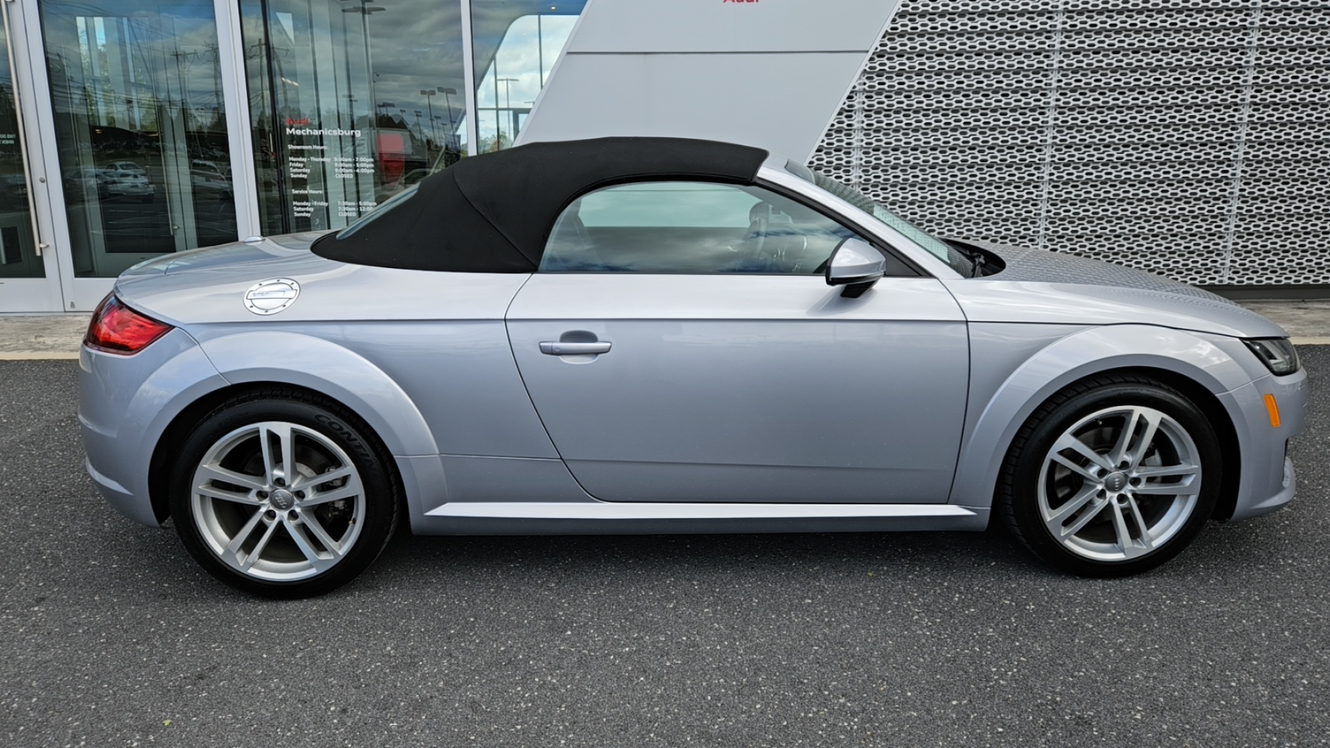 2016 Audi TT 2.0T Roadster 3