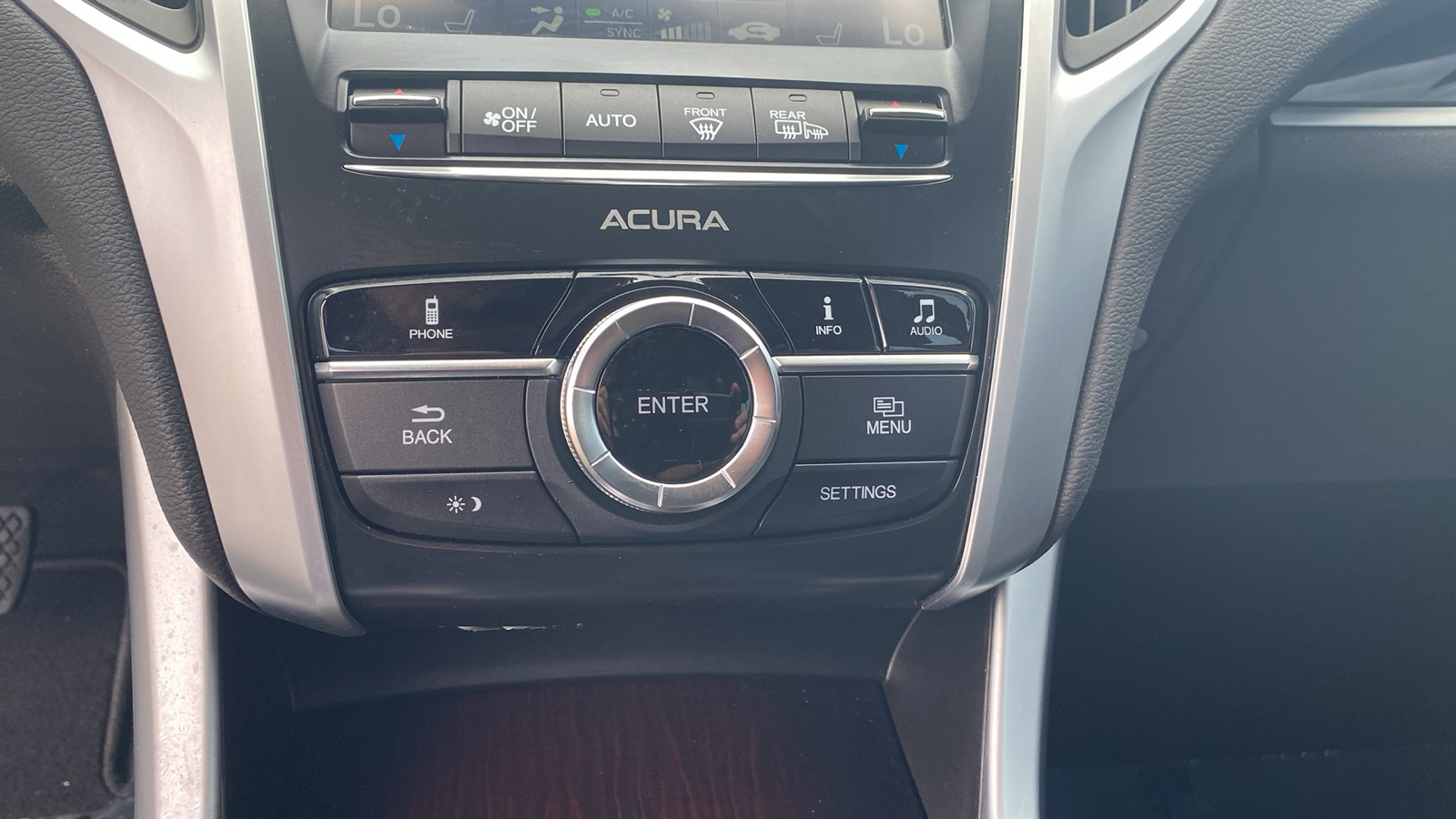 2015 Acura TLX V6 23