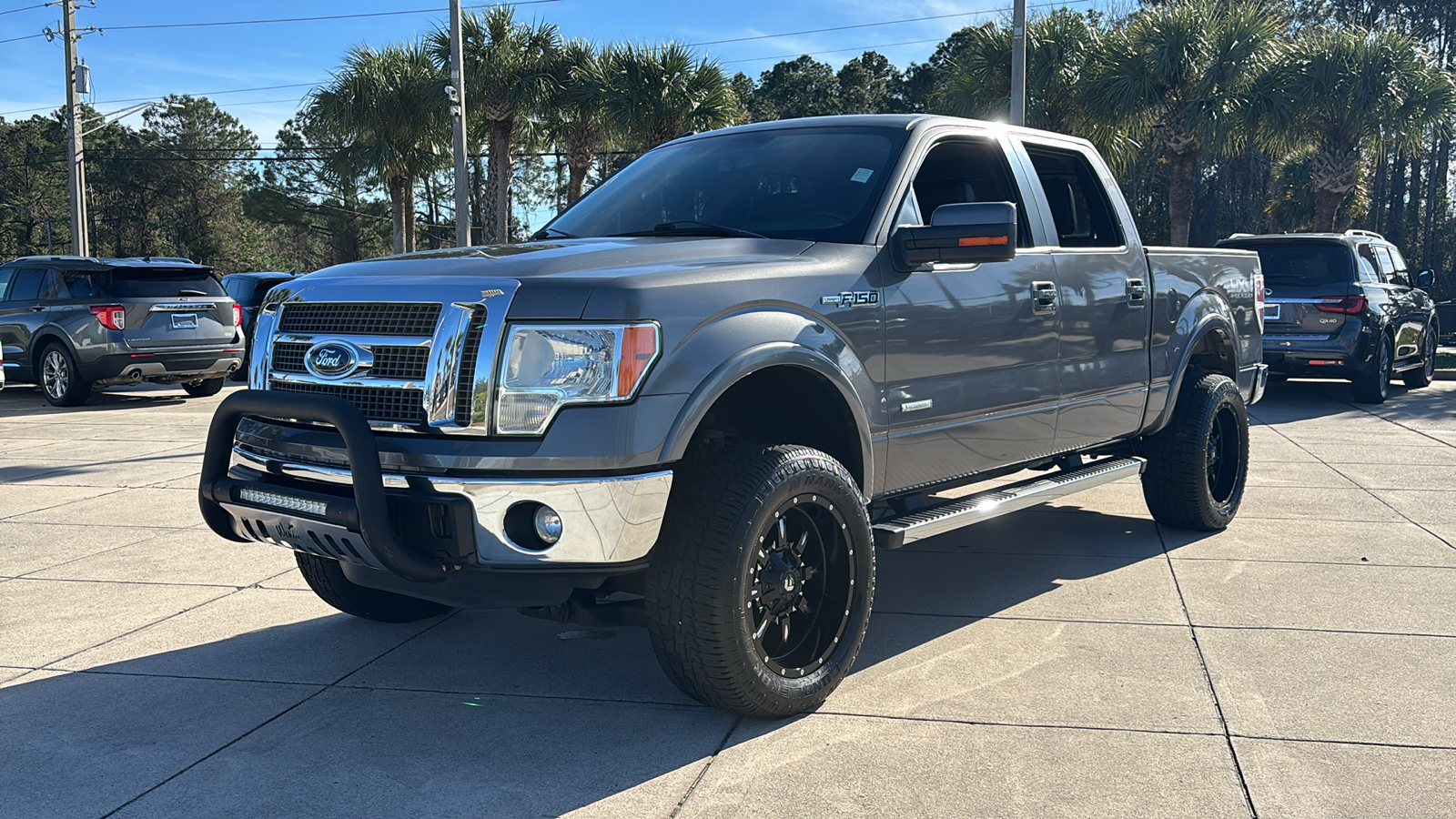 2012 Ford F-150 Lariat 2