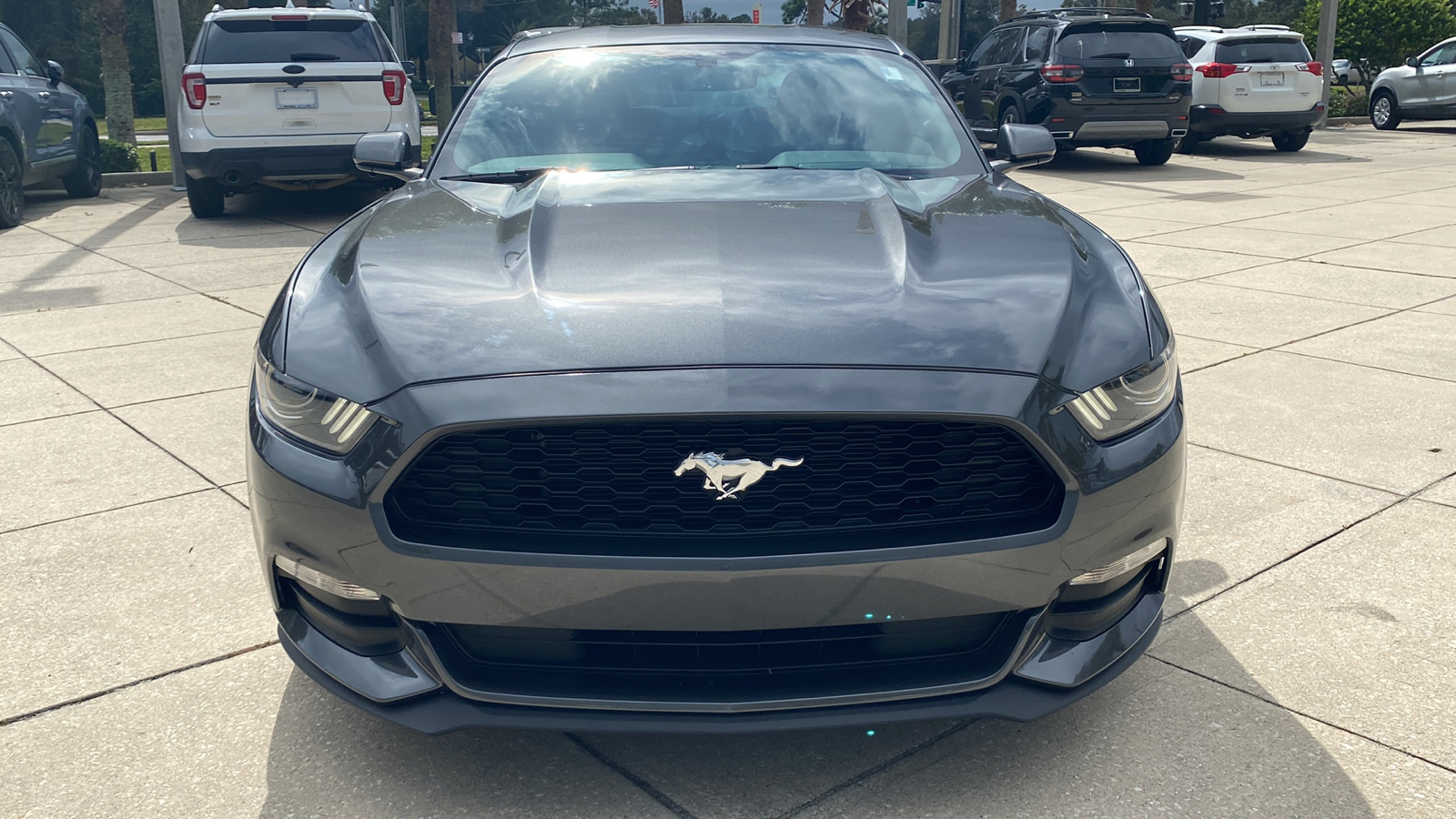 2017 Ford Mustang V6 7