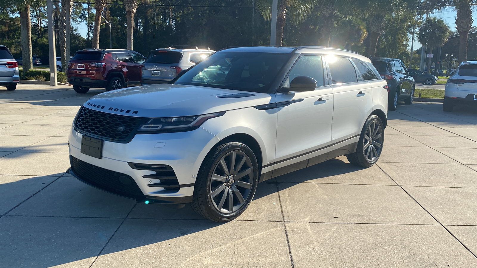 2018 Land Rover Range Rover Velar  2