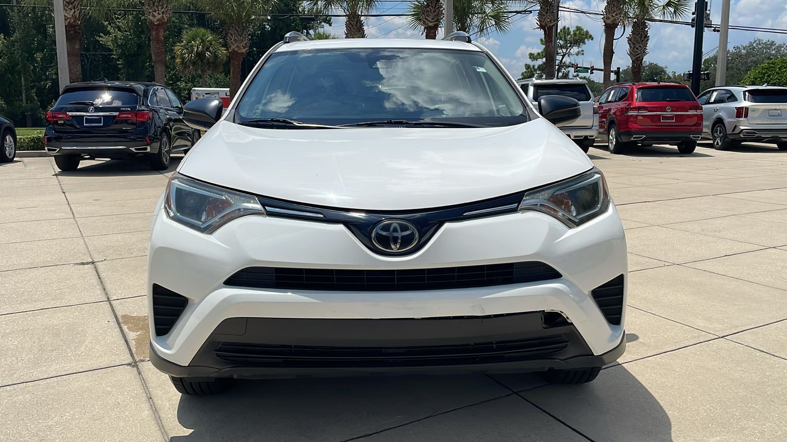 2018 Toyota RAV4 LE 4