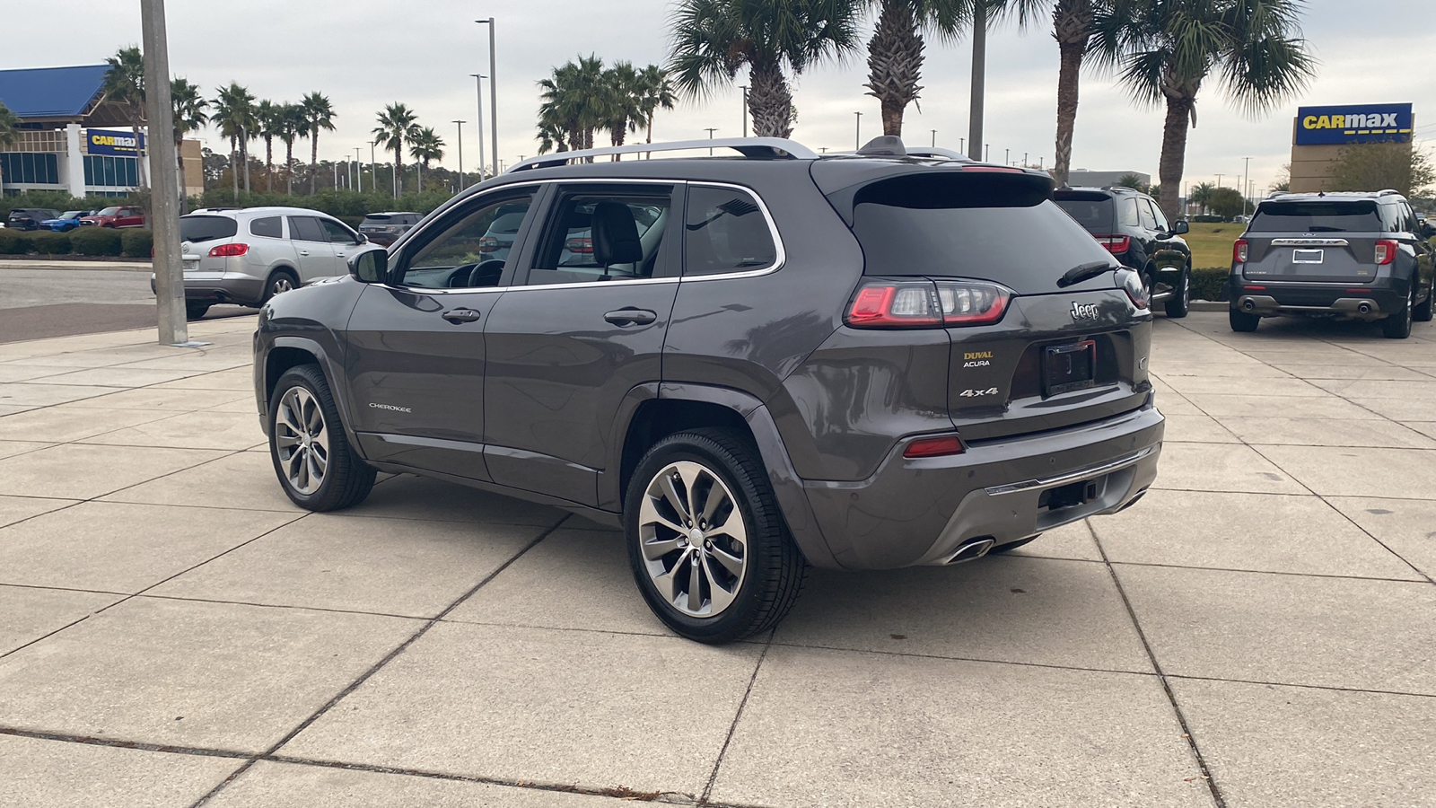 2019 Jeep Cherokee Overland 5