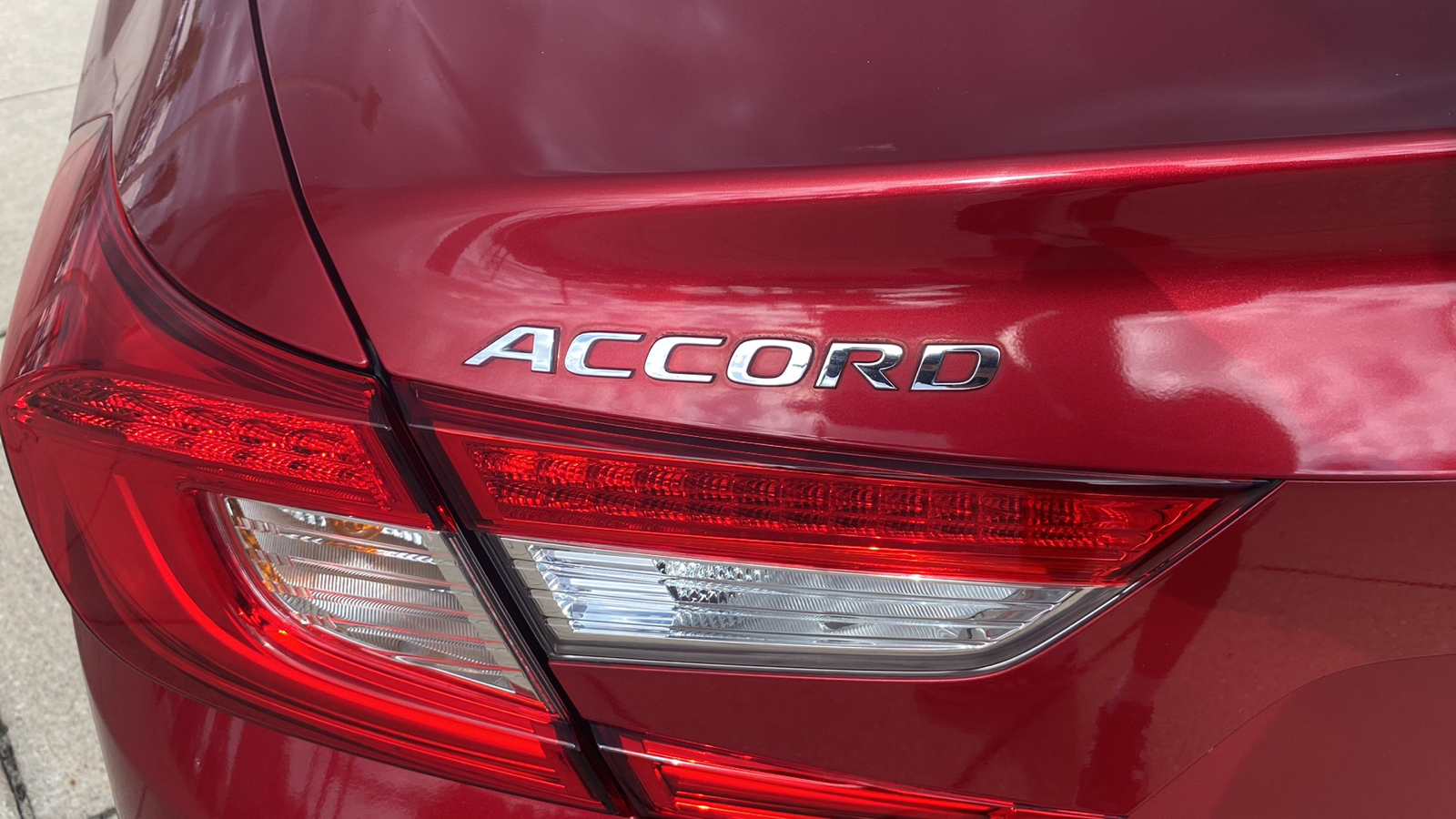 2020 Honda Accord Sedan LX 8