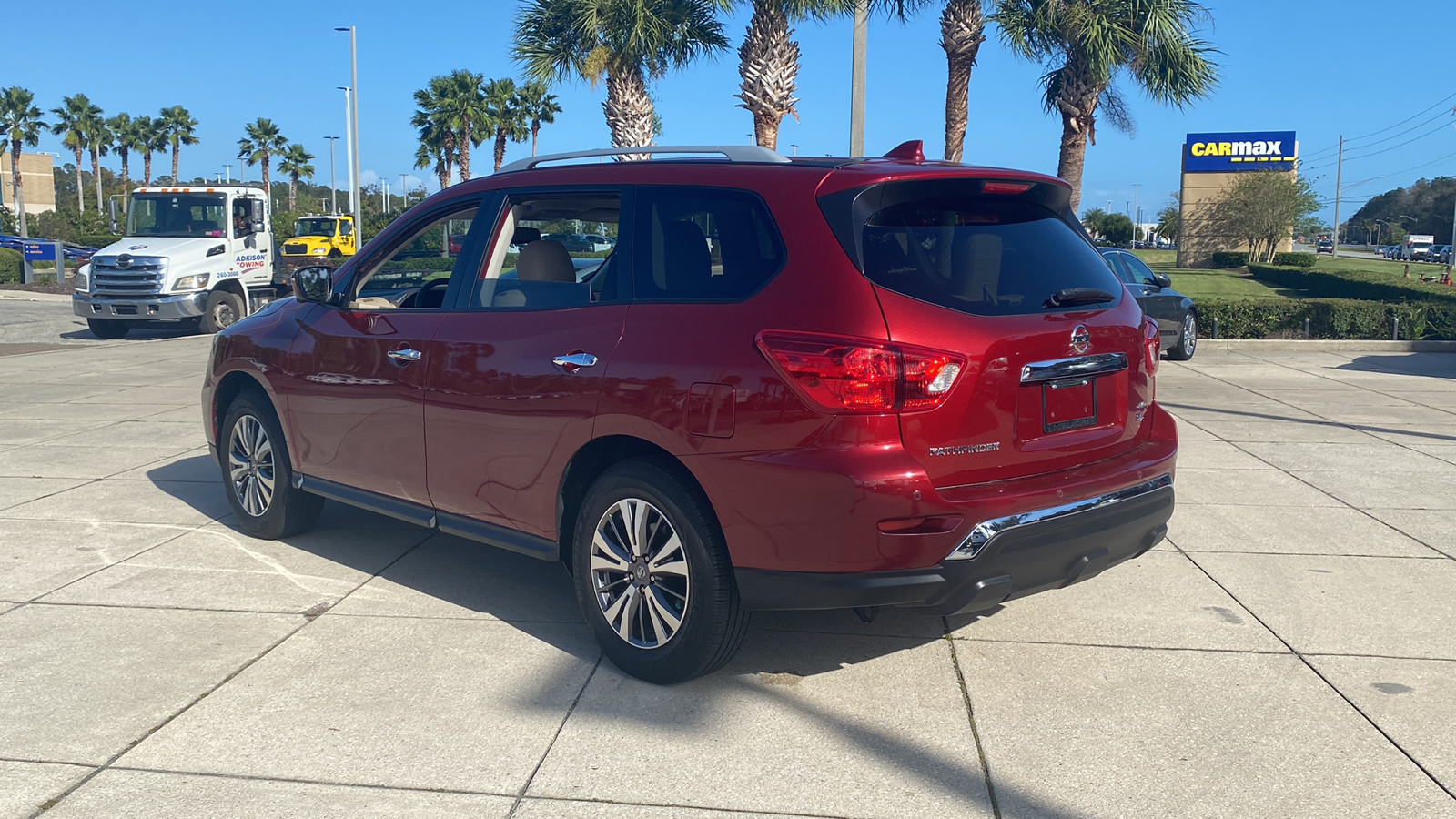 2020 Nissan Pathfinder SL 5