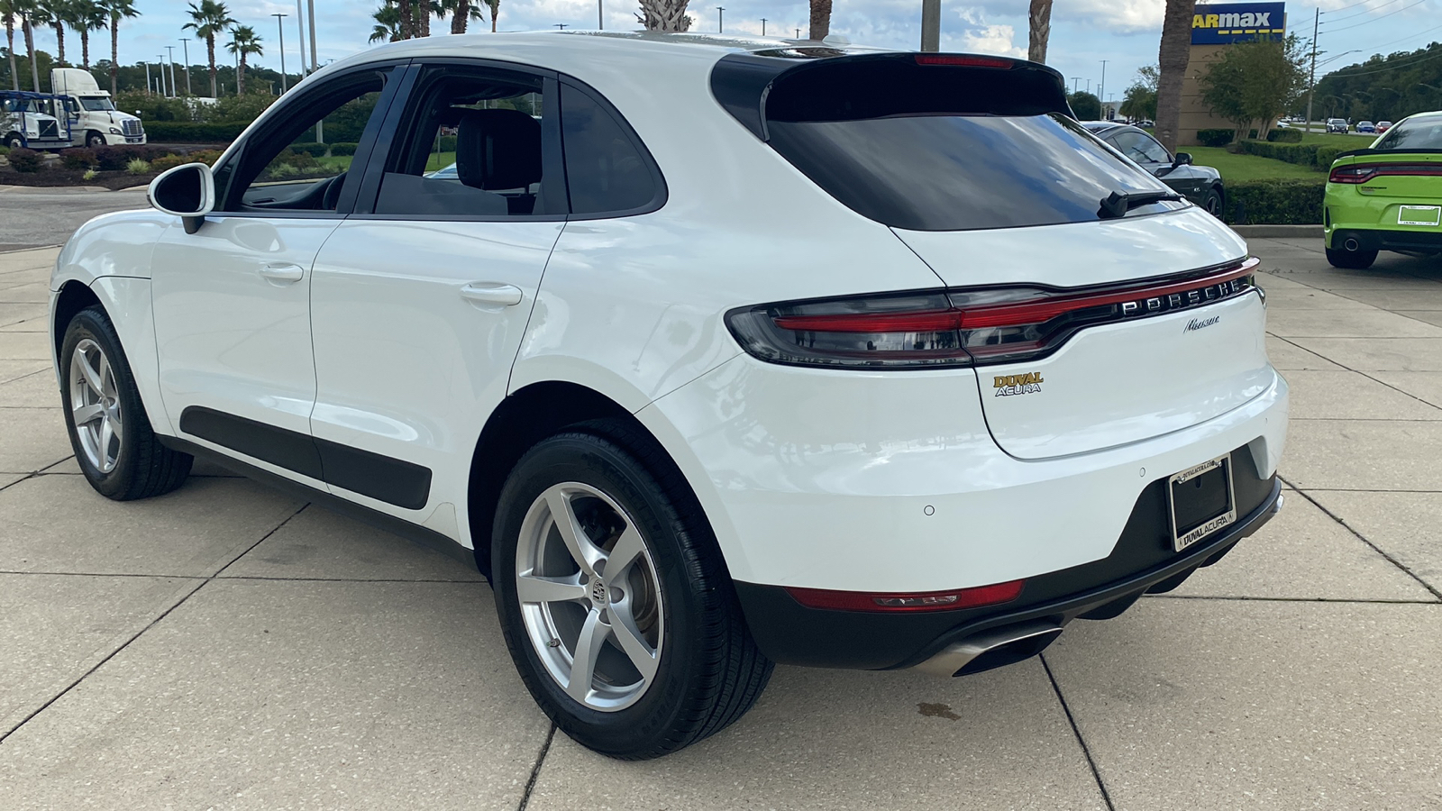 2020 Porsche Macan Base 28