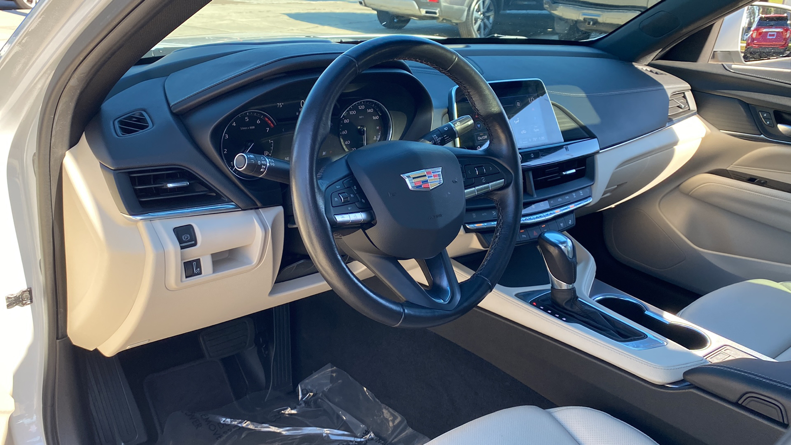 2021 Cadillac CT4 Premium Luxury 3