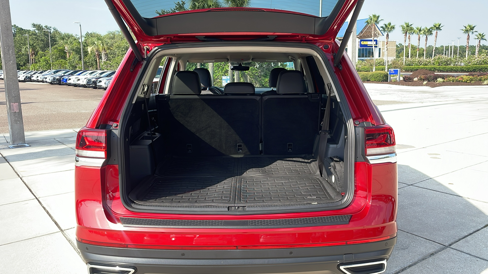 2021 Volkswagen Atlas 2.0T SE w/Technology 26