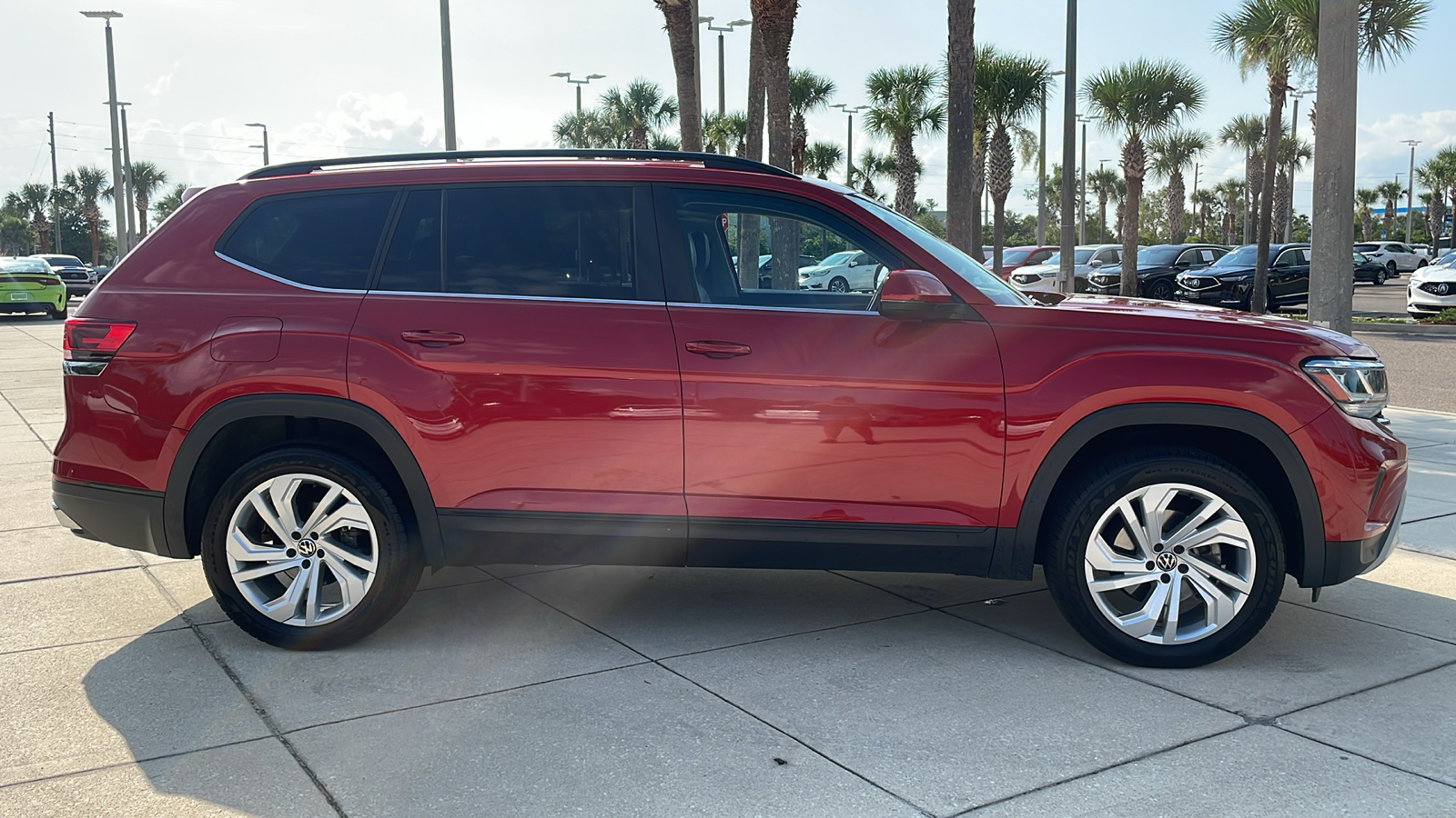 2021 Volkswagen Atlas 2.0T SE w/Technology 28