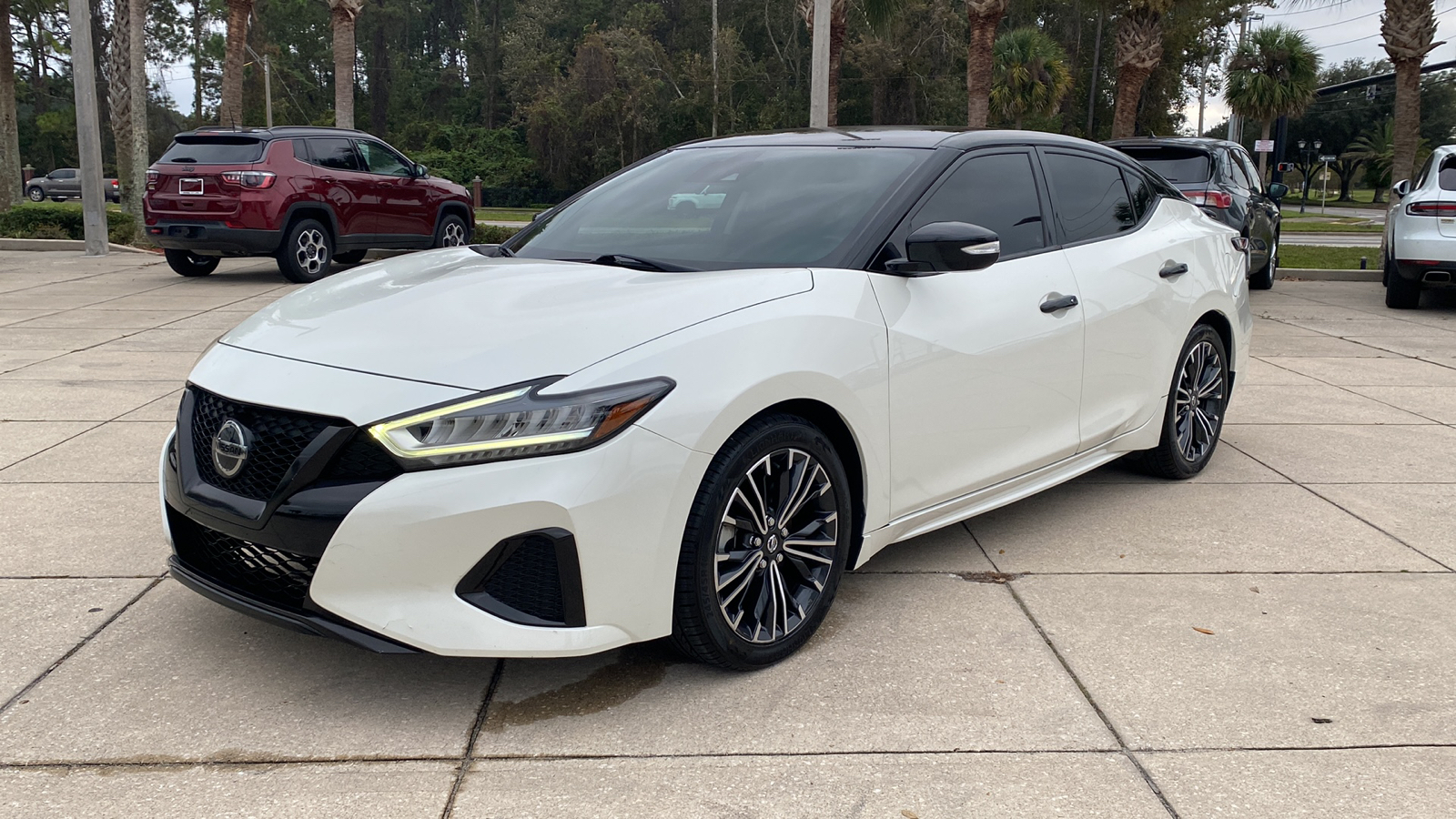 2021 Nissan Maxima SV 2