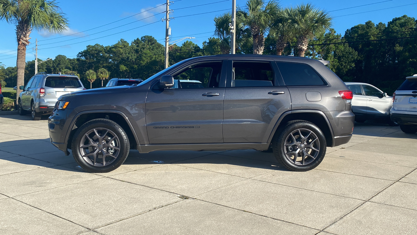 2021 Jeep Grand Cherokee 80th Anniversary 6