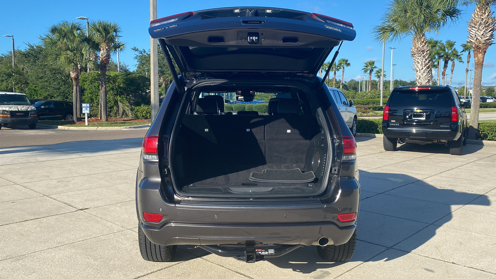 2021 Jeep Grand Cherokee 80th Anniversary 34