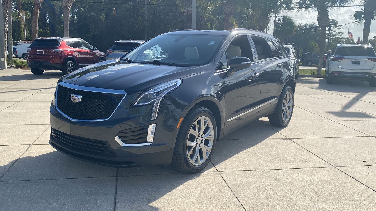 2021 Cadillac XT5 AWD Sport 2