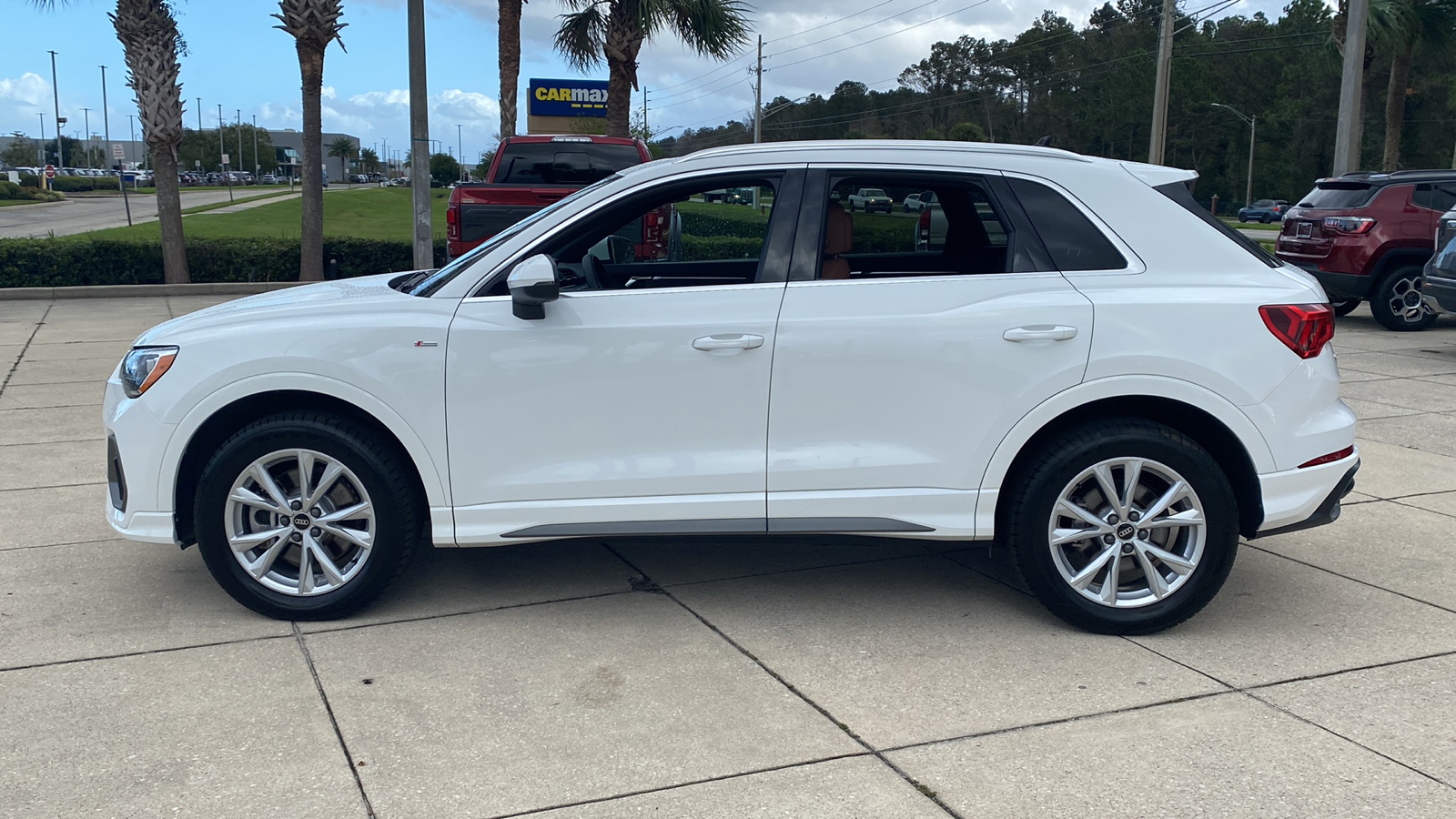 2022 Audi Q3 S line Premium 4