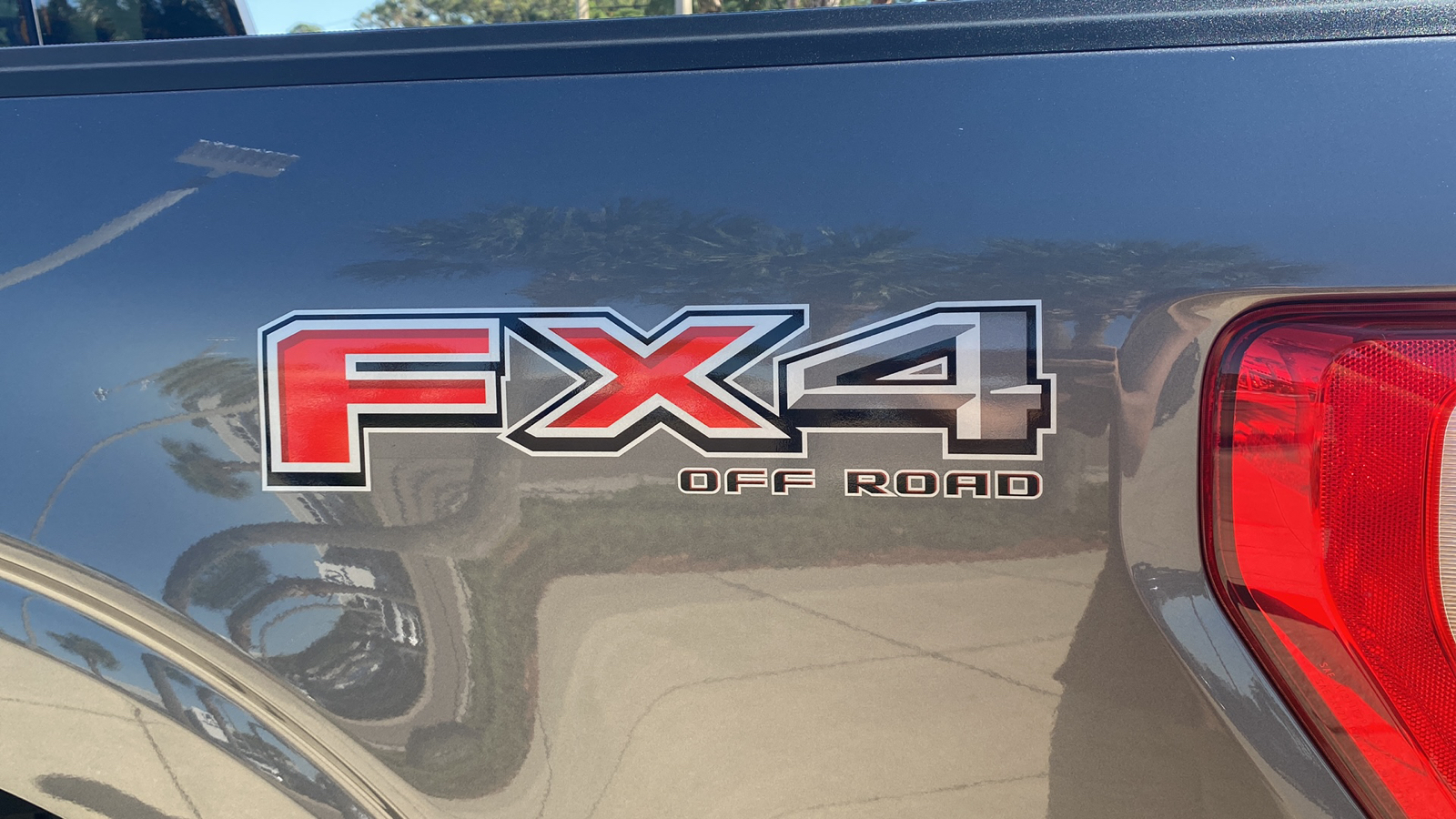 2022 Ford F-150 XLT 8