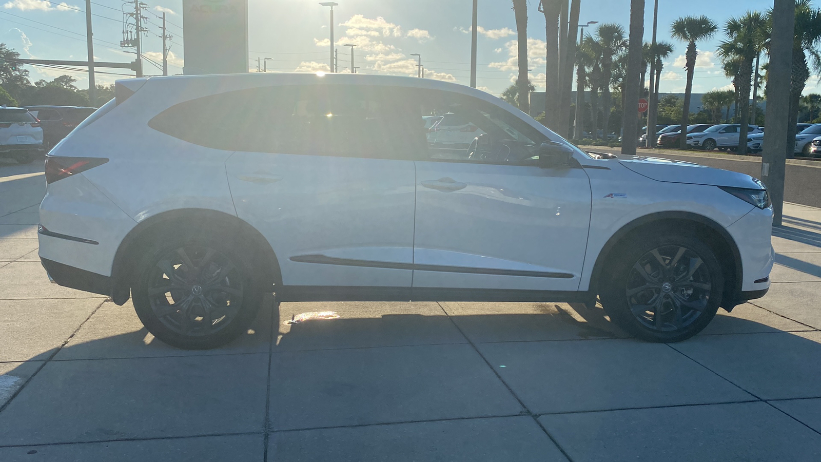 2022 Acura MDX w/A-Spec Package 42