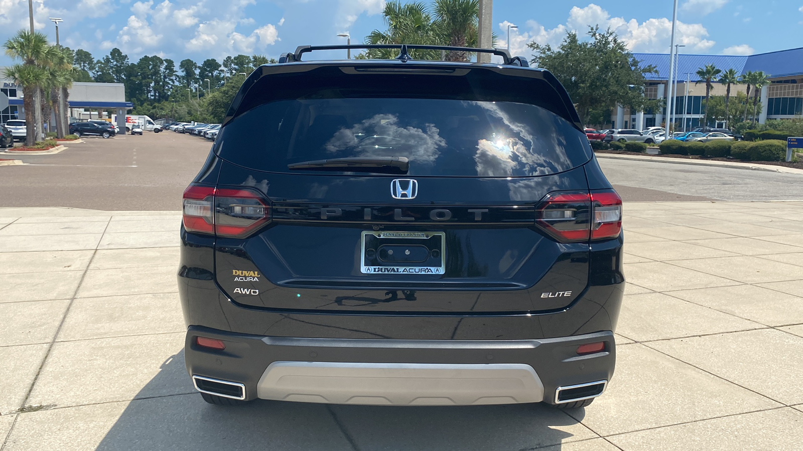 2023 Honda Pilot Elite 32