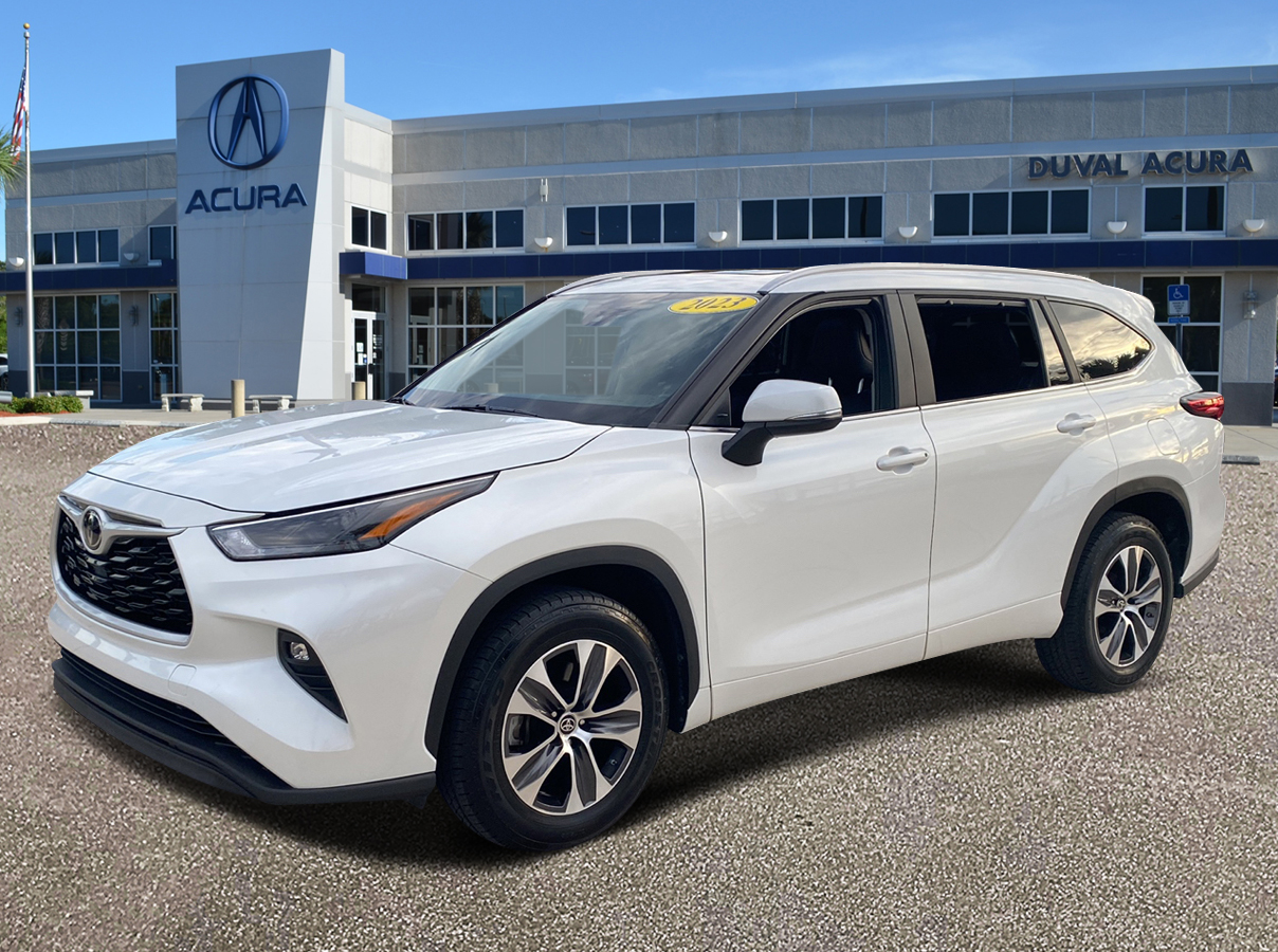 2023 Toyota Highlander L 1