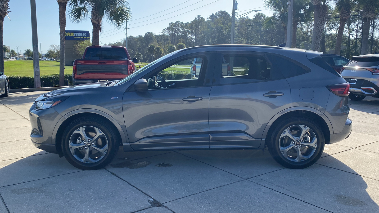 2023 Ford Escape ST-Line 4