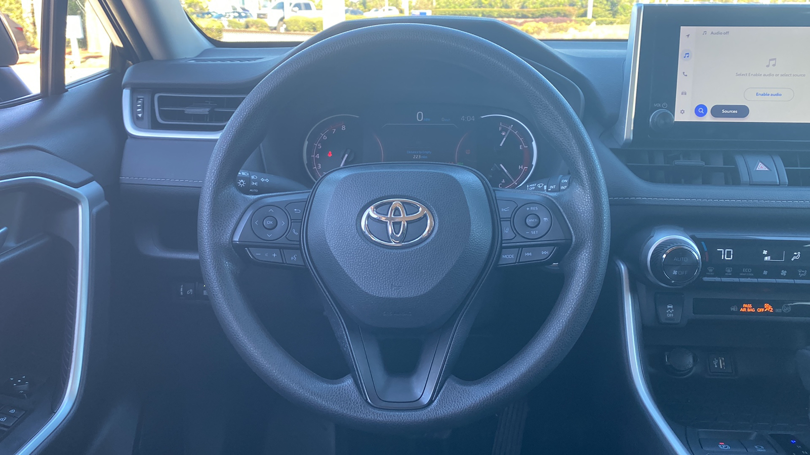 2023 Toyota RAV4 XLE 16