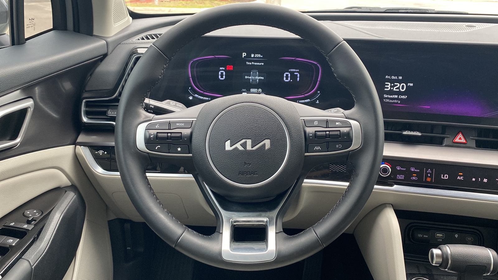 2024 Kia Sportage EX 16