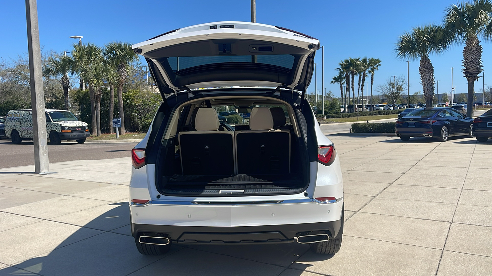 2024 Acura MDX w/Advance Package 32