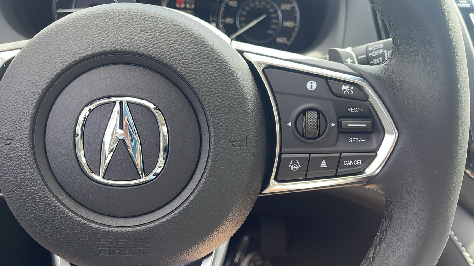 2024 Acura RDX w/Technology Package 16