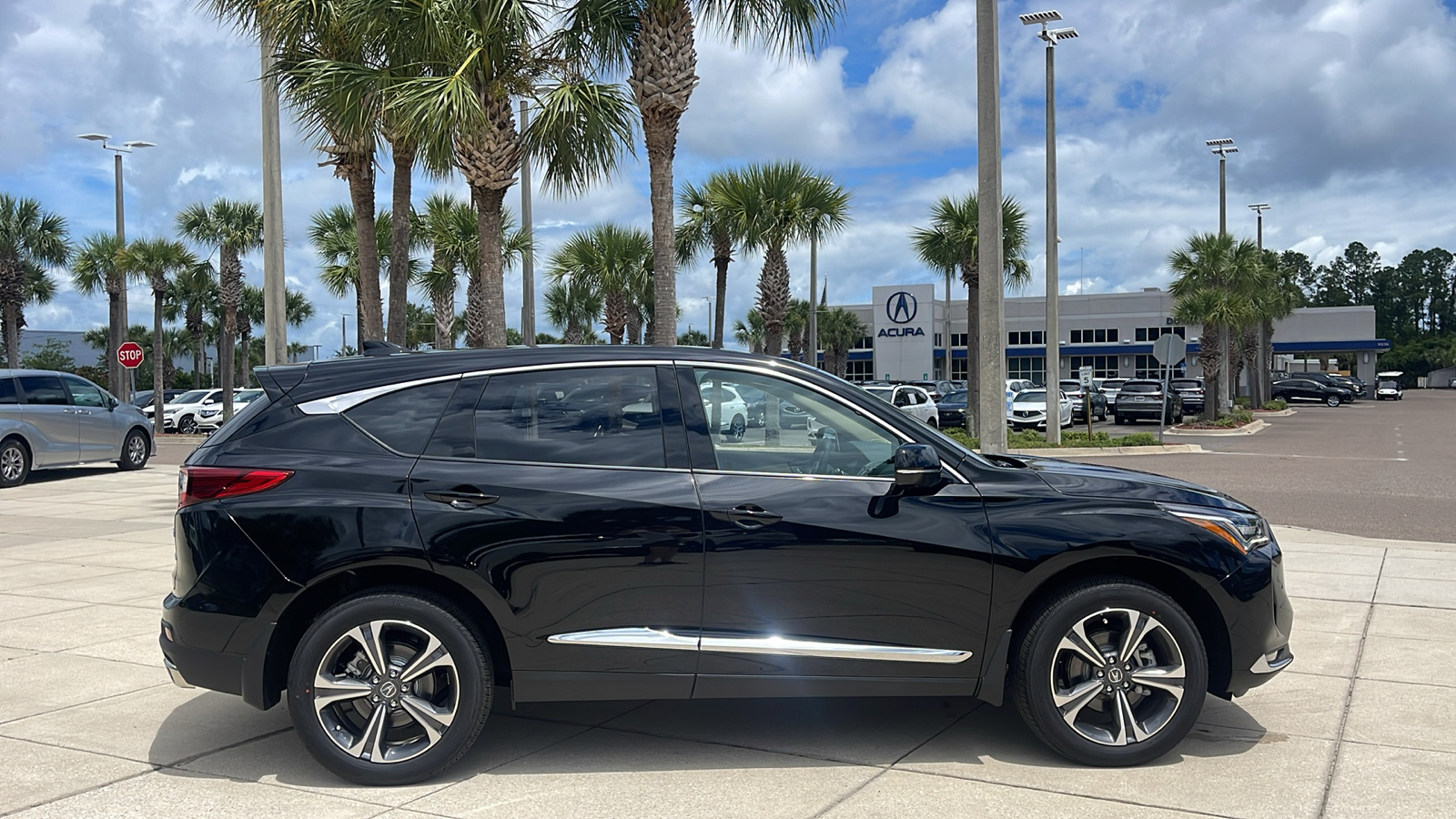 2024 Acura RDX w/Advance Package 30