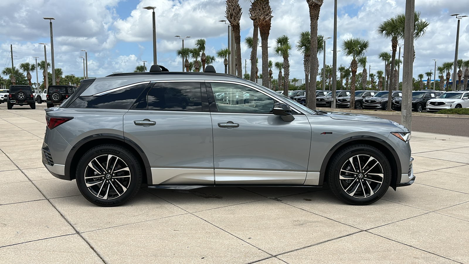 2024 Acura ZDX w/A-Spec Package 39