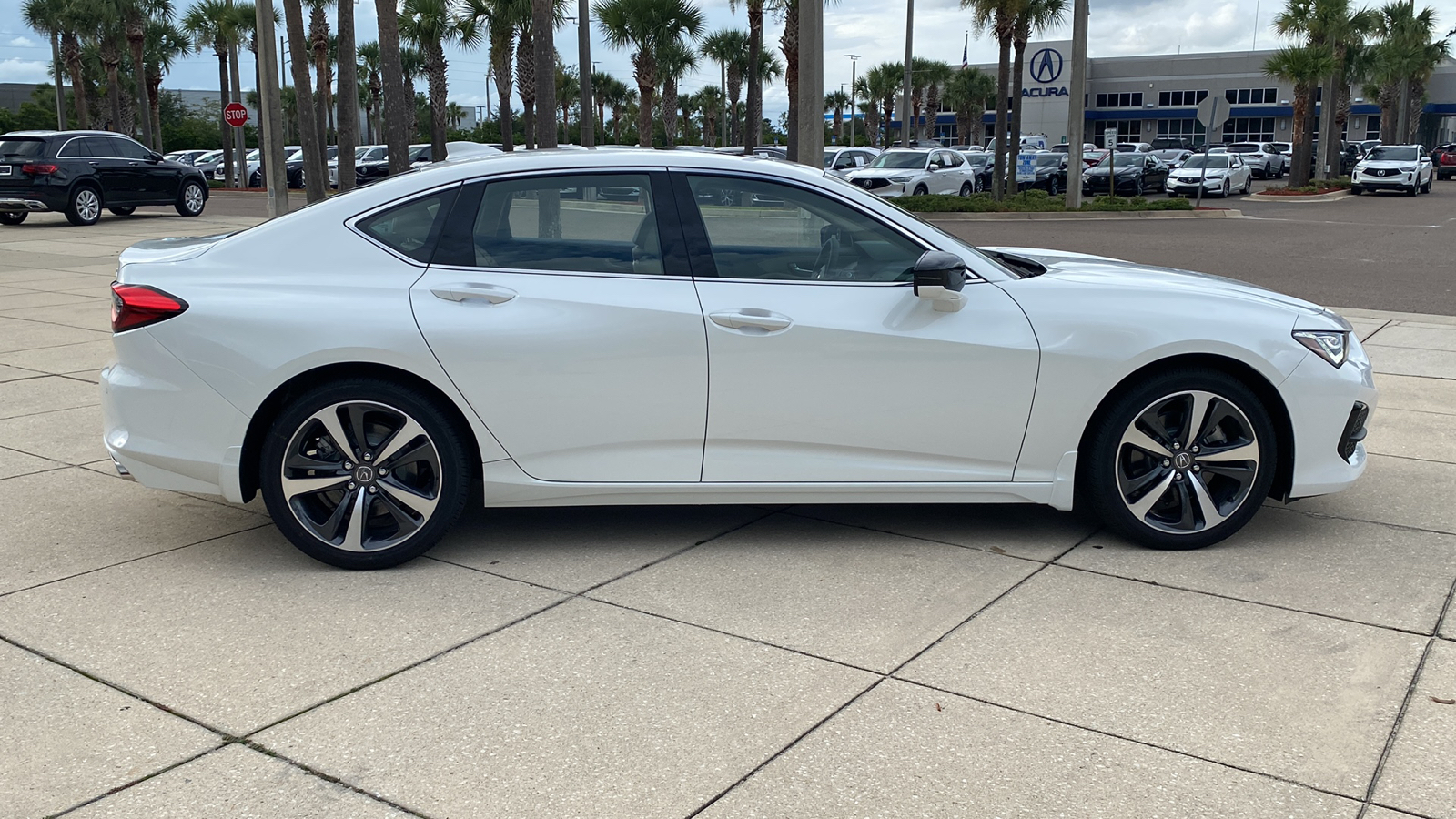 2025 Acura TLX w/Technology Package 33