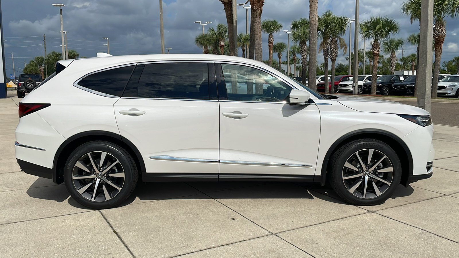 2025 Acura MDX w/Technology Package 32