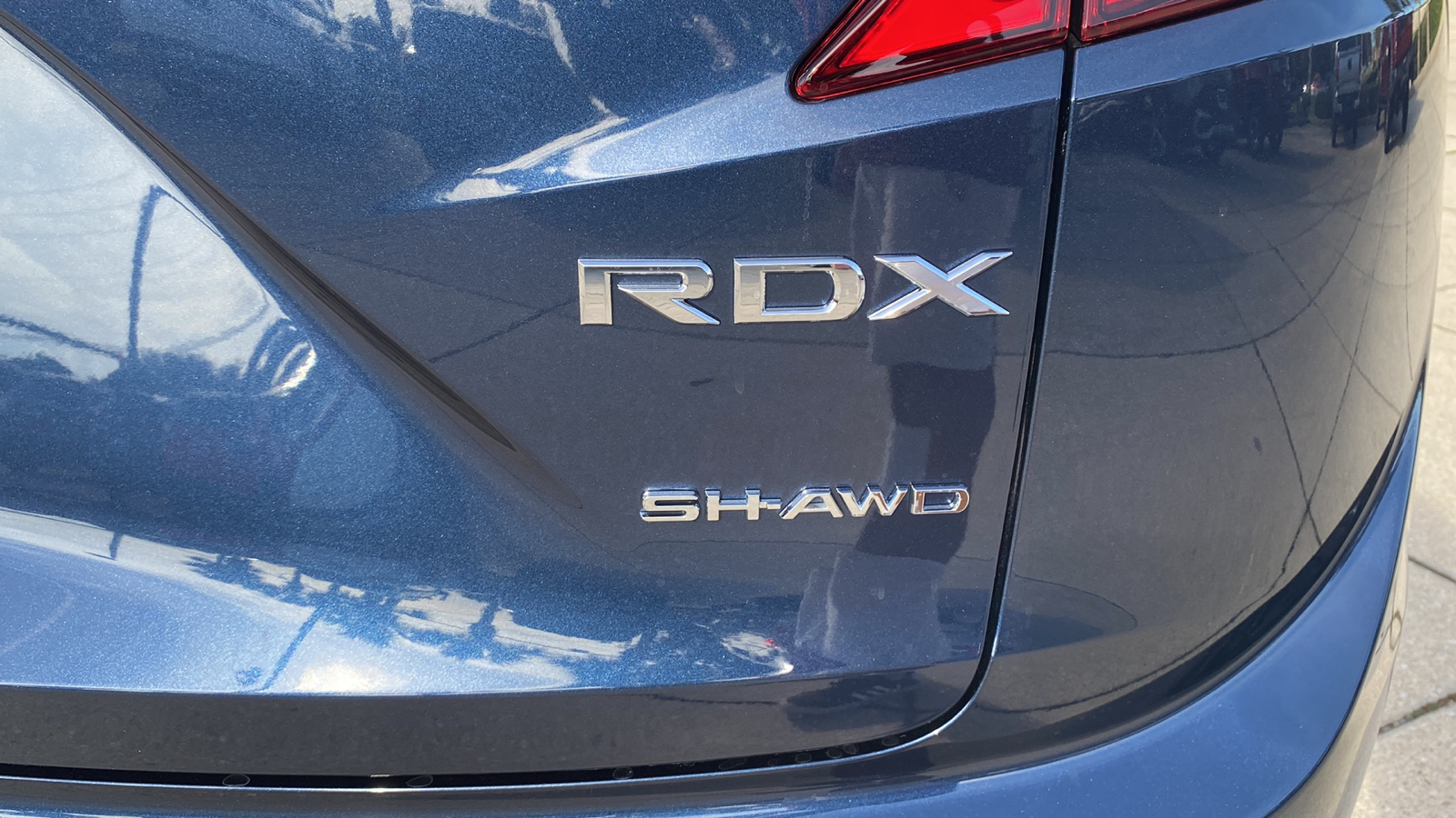 2025 Acura RDX SH-AWD w/Tech 8