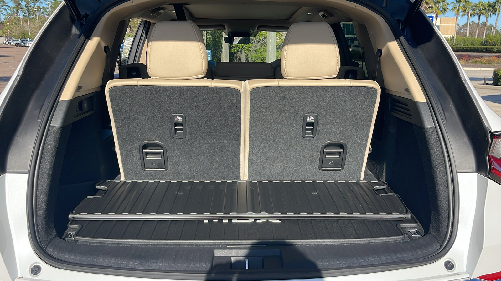 2025 Acura MDX Base 22