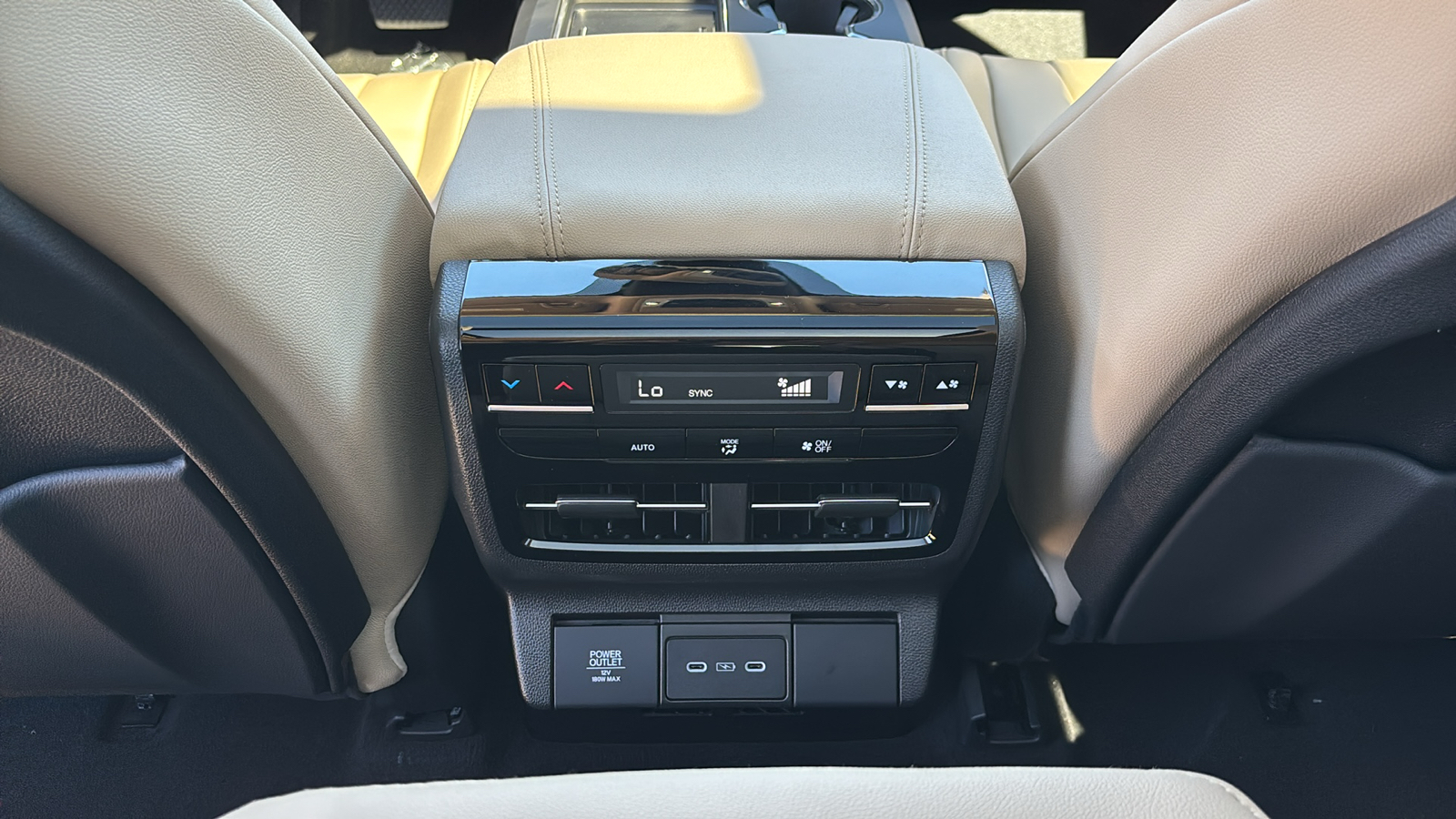 2025 Acura MDX Base 26