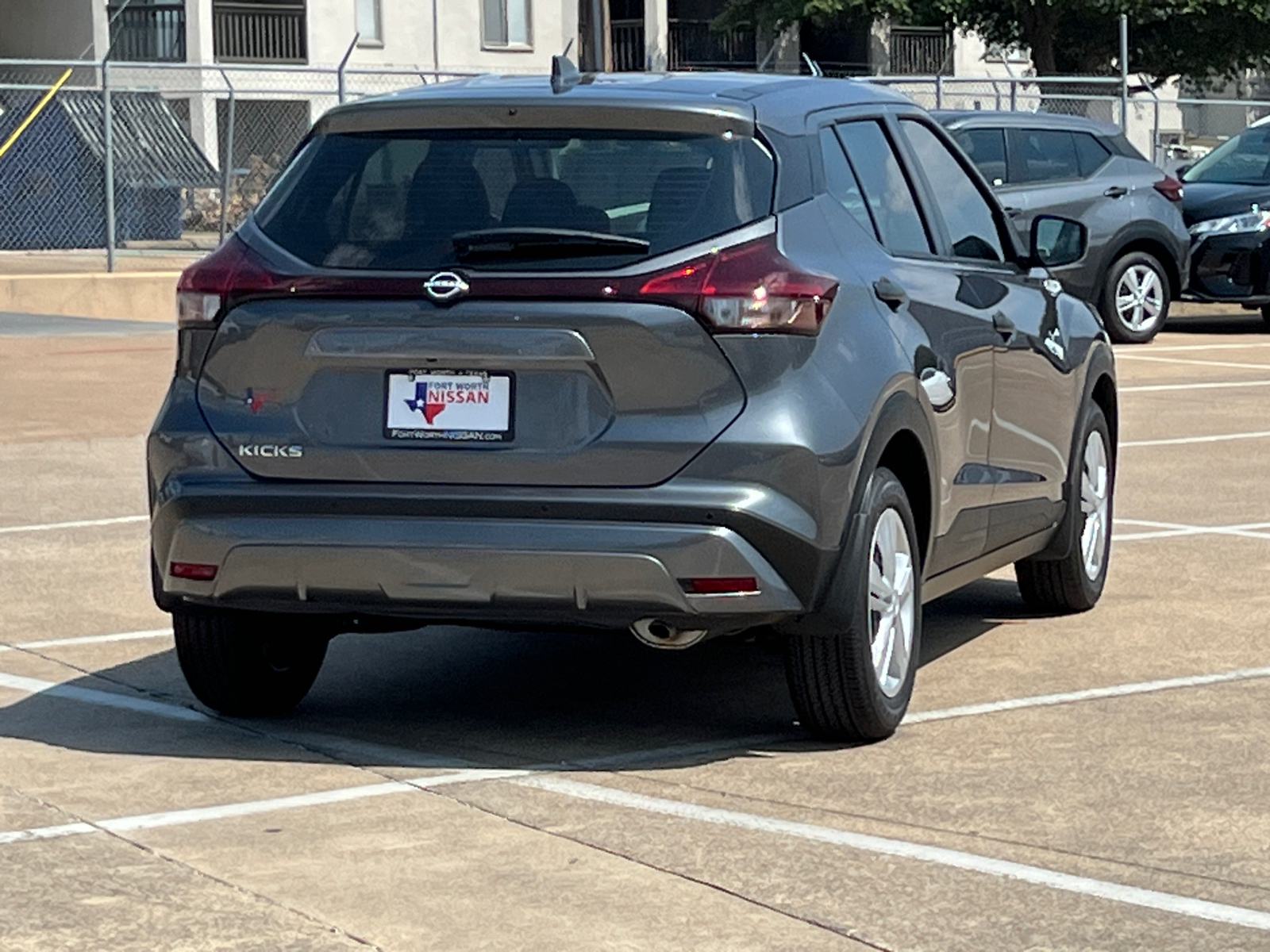 2024 Nissan Kicks S 8