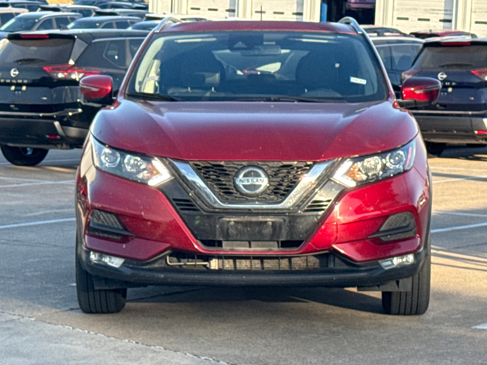 2022 Nissan Rogue Sport SV 2