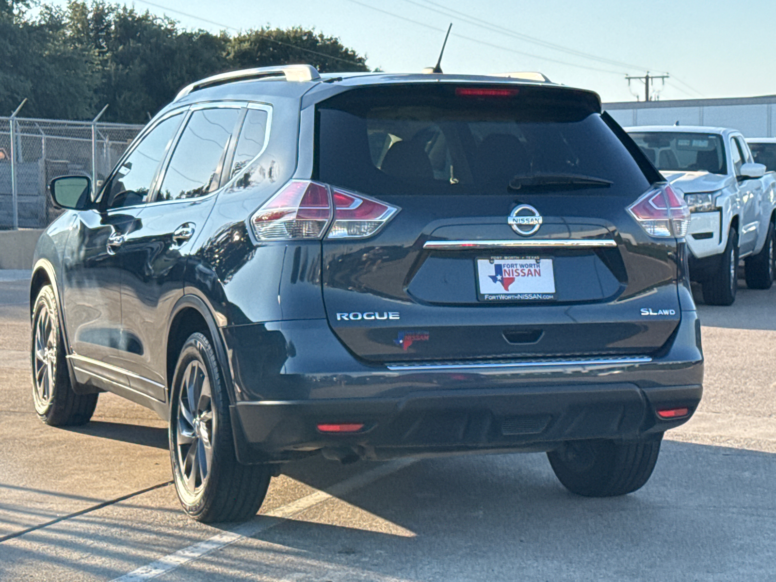 2016 Nissan Rogue SL 6