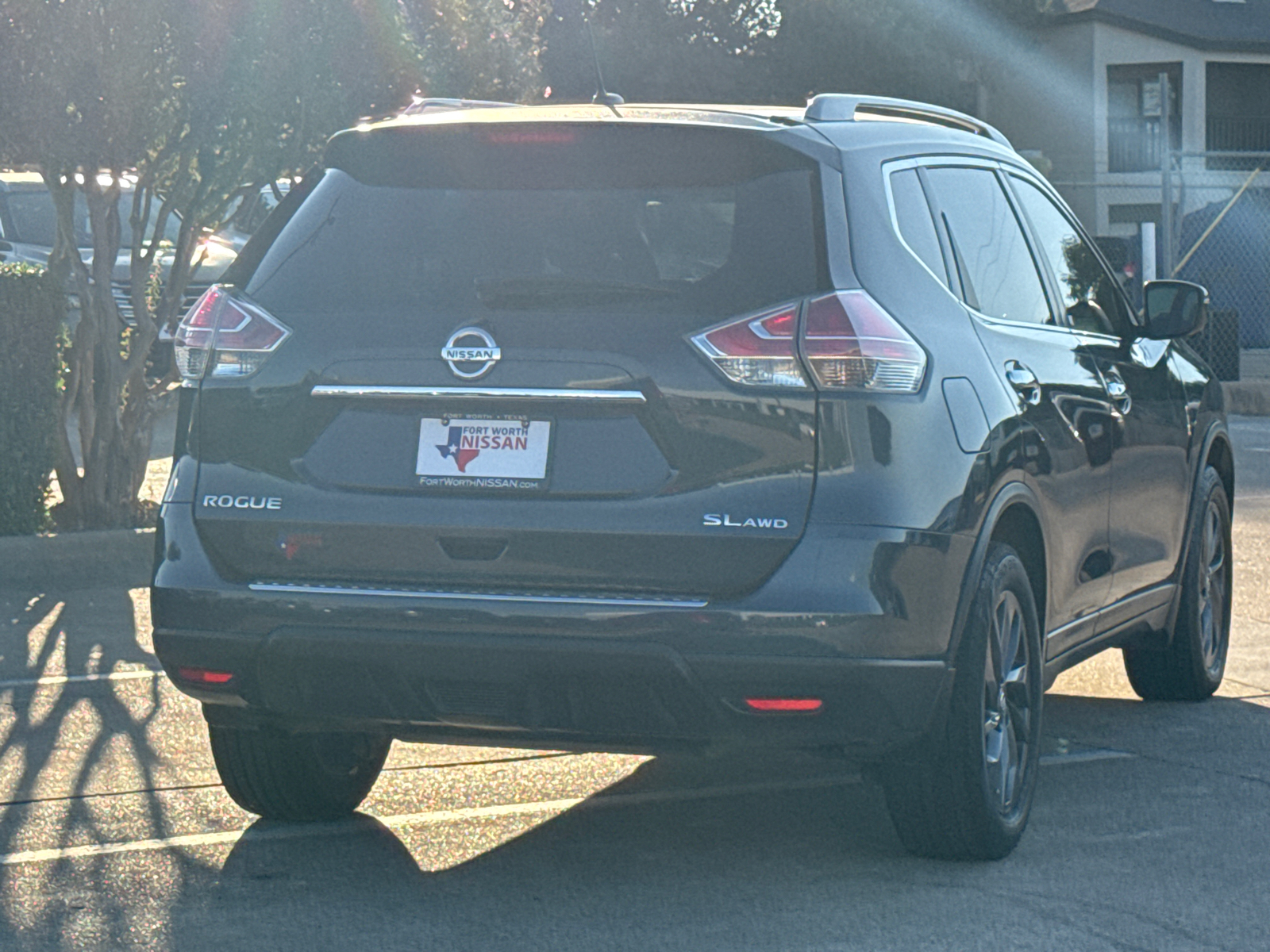 2016 Nissan Rogue SL 8